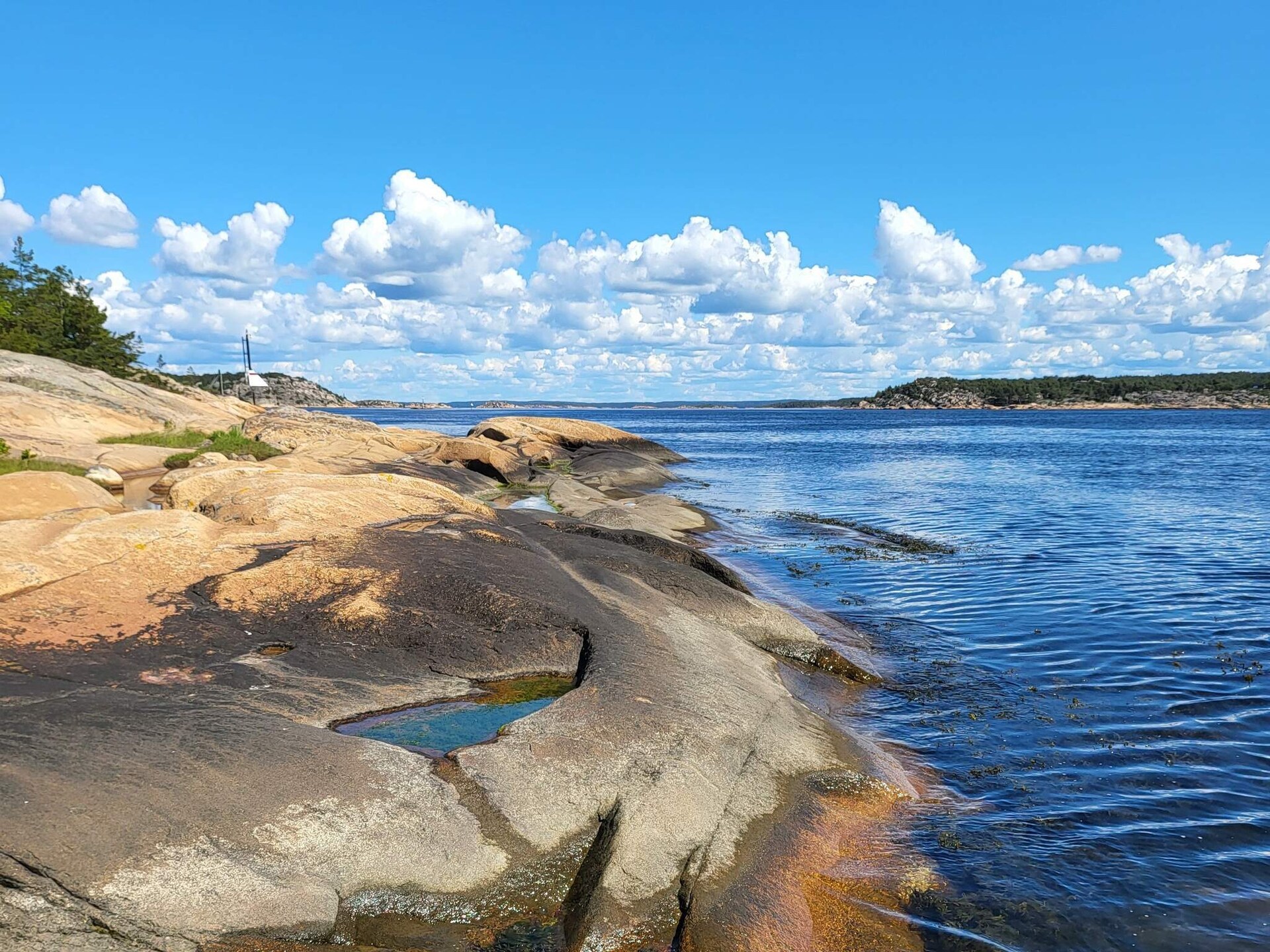 Ruim vakantiehuis met jacuzzi en zeezicht op Vesterøy, Hvaler - foto 7