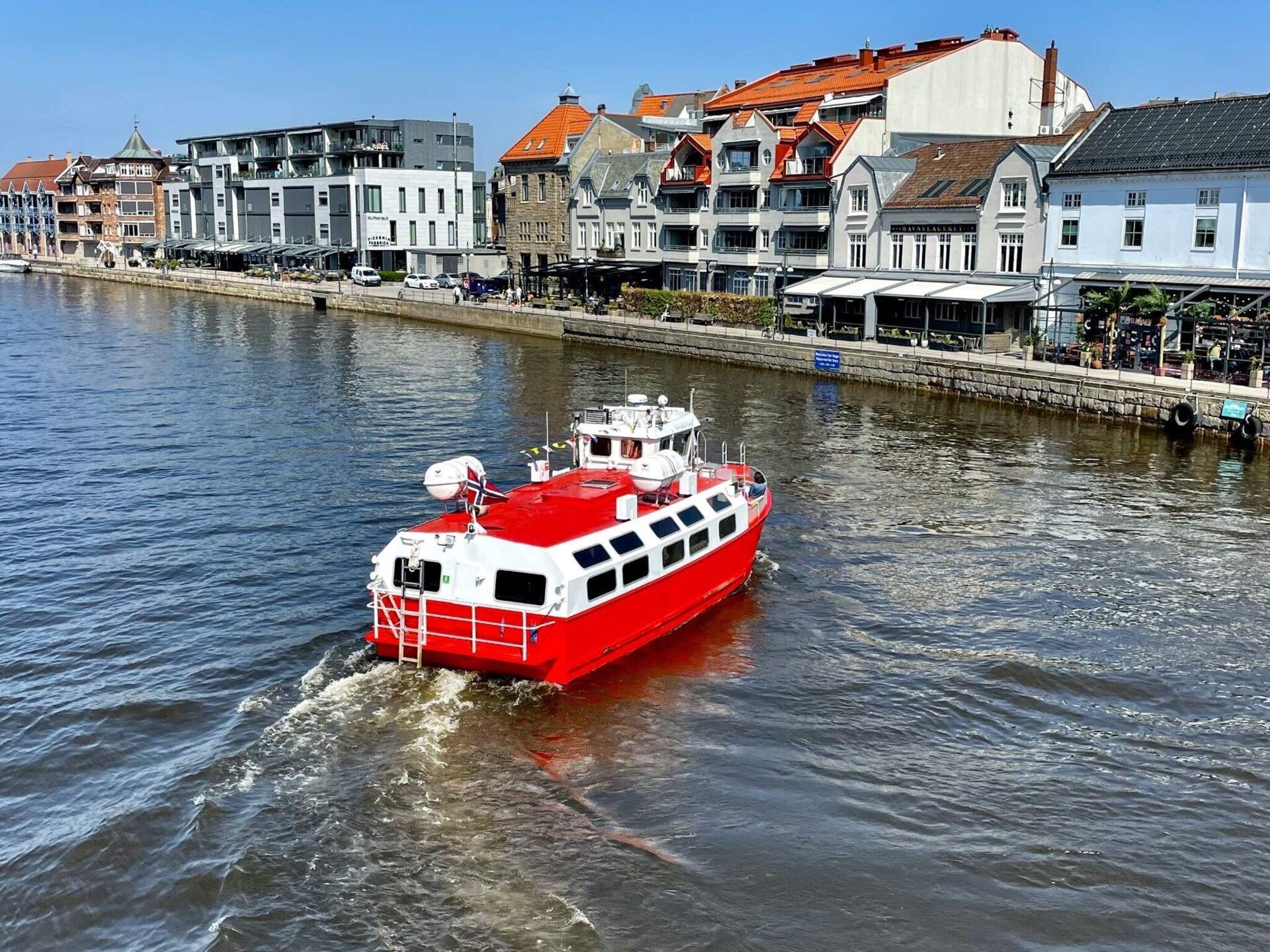 Ruim vakantiehuis met jacuzzi en zeezicht op Vesterøy, Hvaler - foto 25