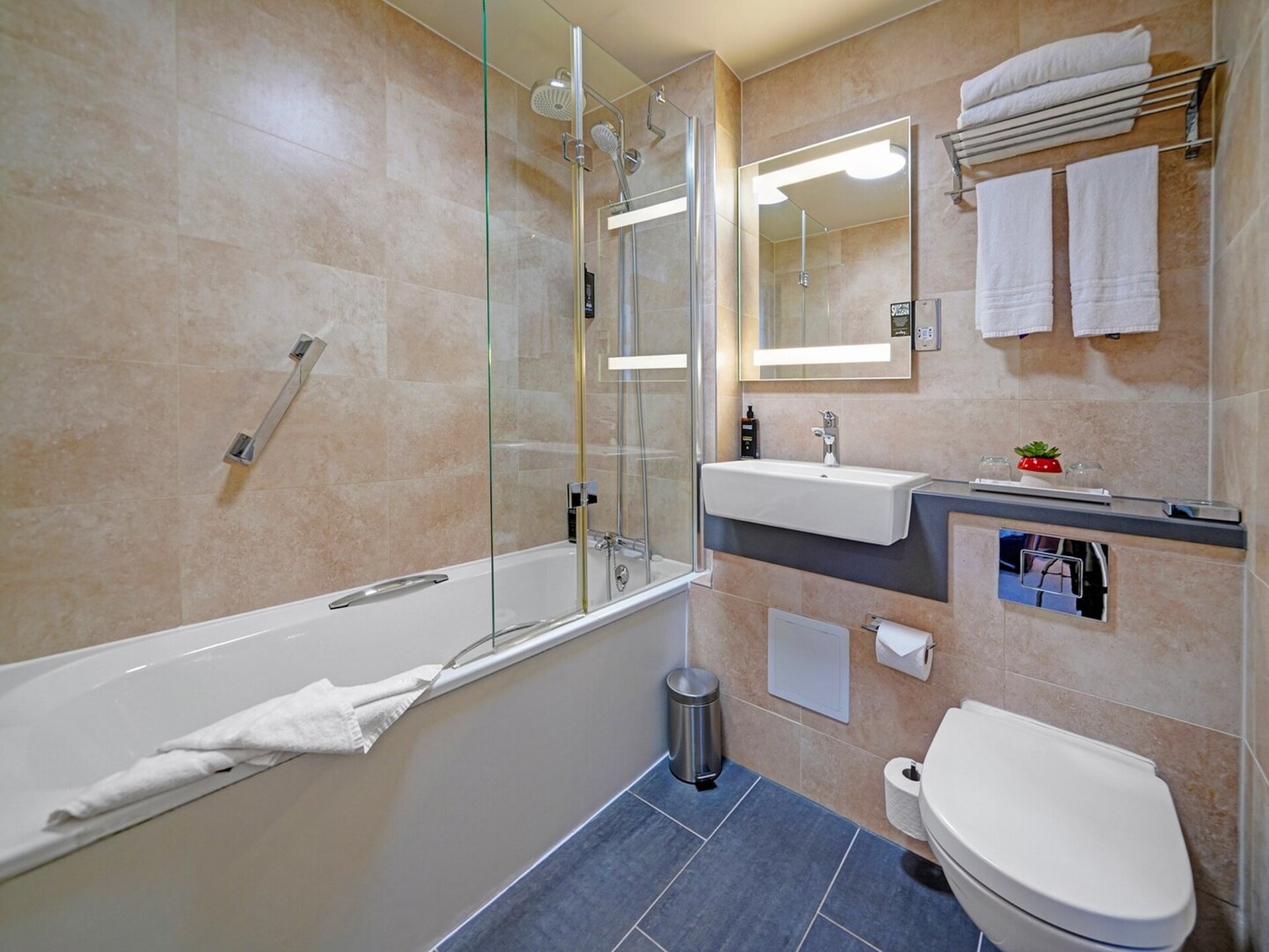 Klassieke Twin Room in Victoriaans hart van Exeter - foto 64