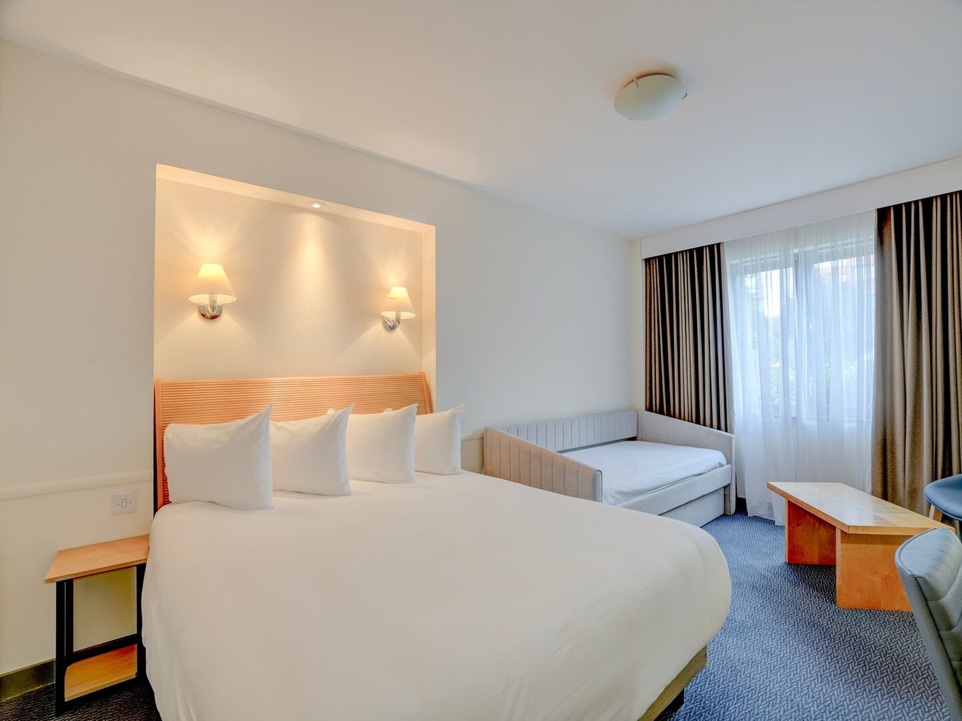 Comfortabele familiekamer voor 3 aan de Theems bij Staines - foto 12