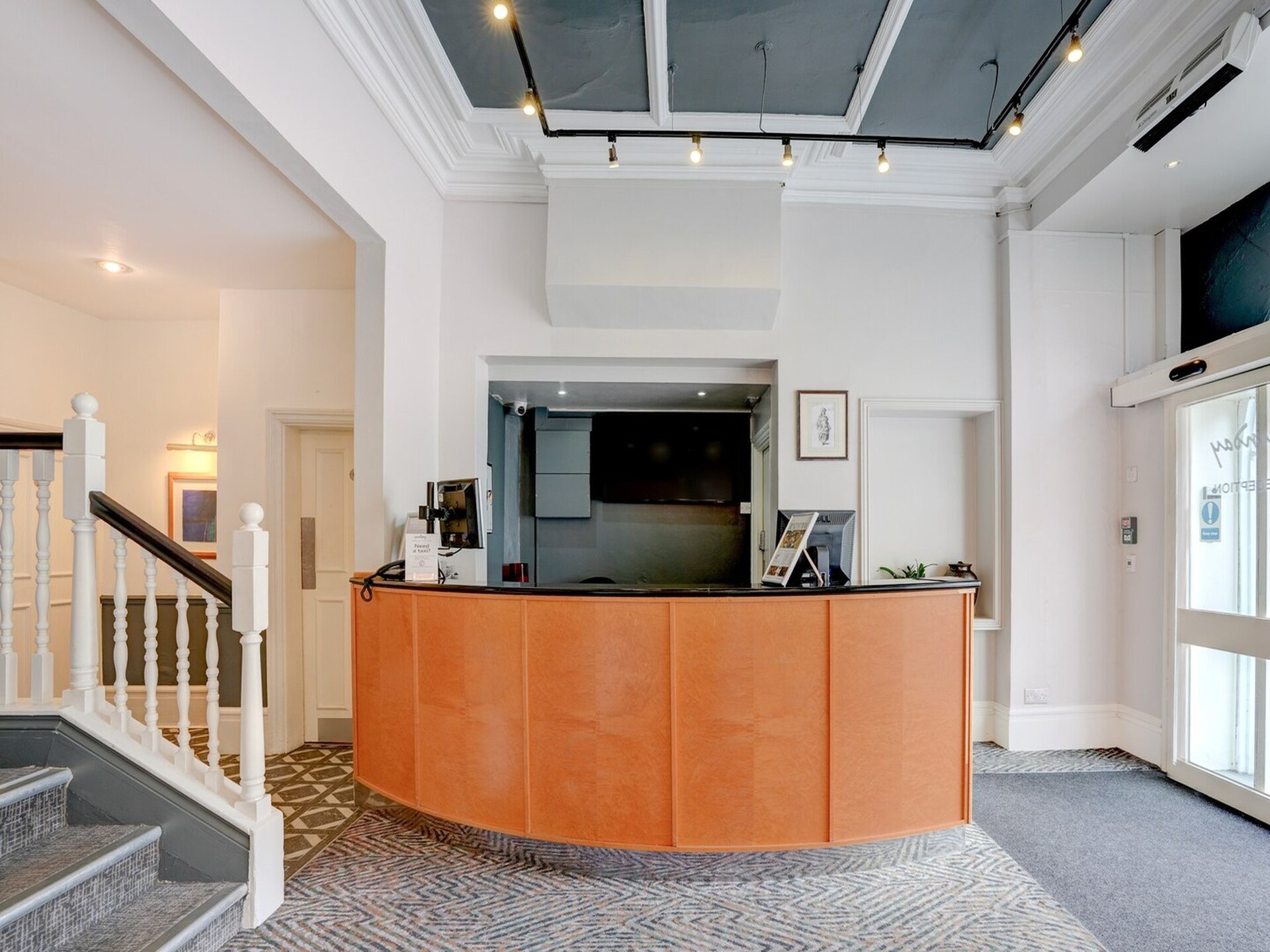 Deluxe Double Room aan de Theems bij Staines-upon-Thames - foto 8