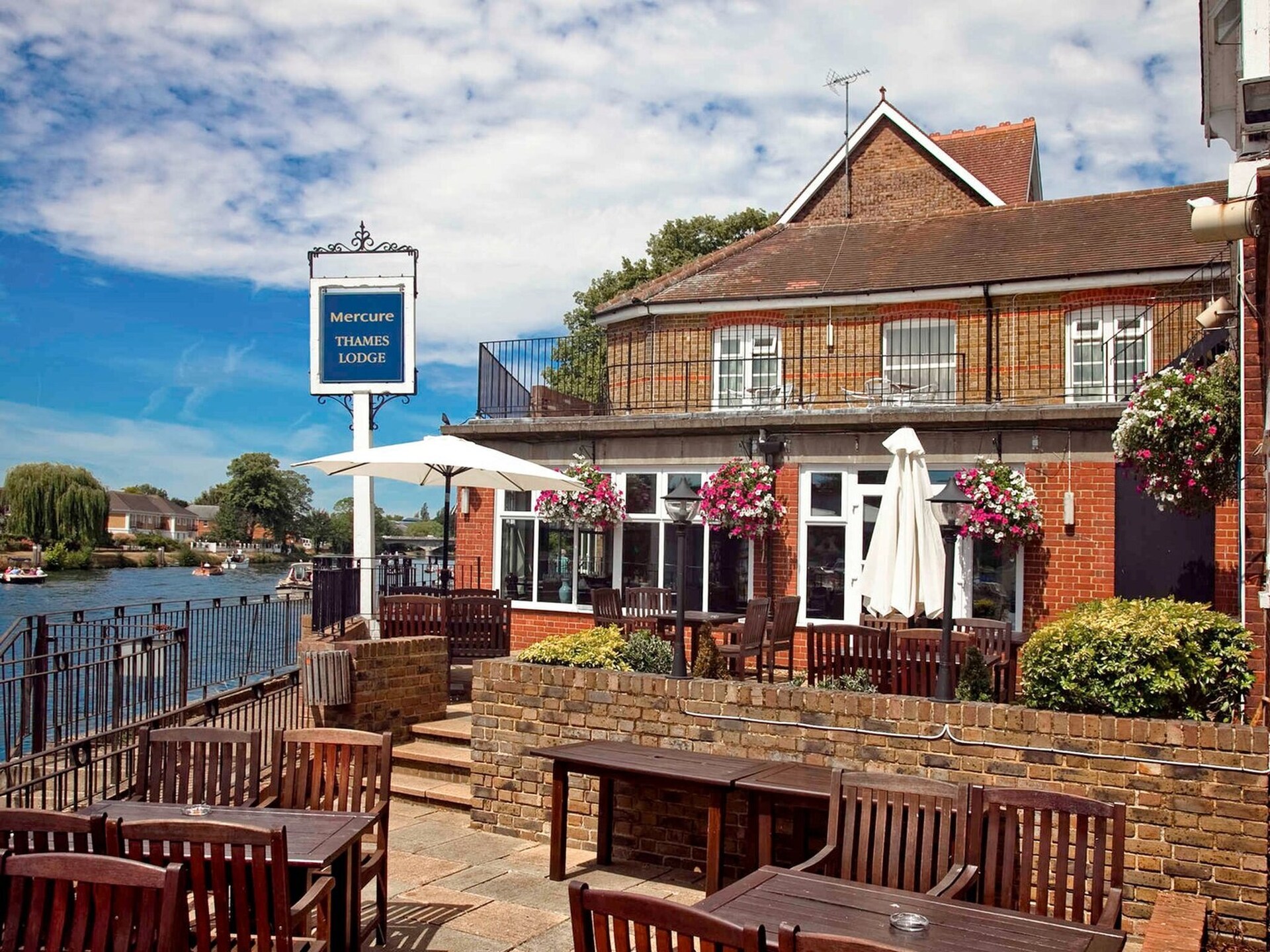 Deluxe Double Room aan de Theems bij Staines-upon-Thames - foto 9