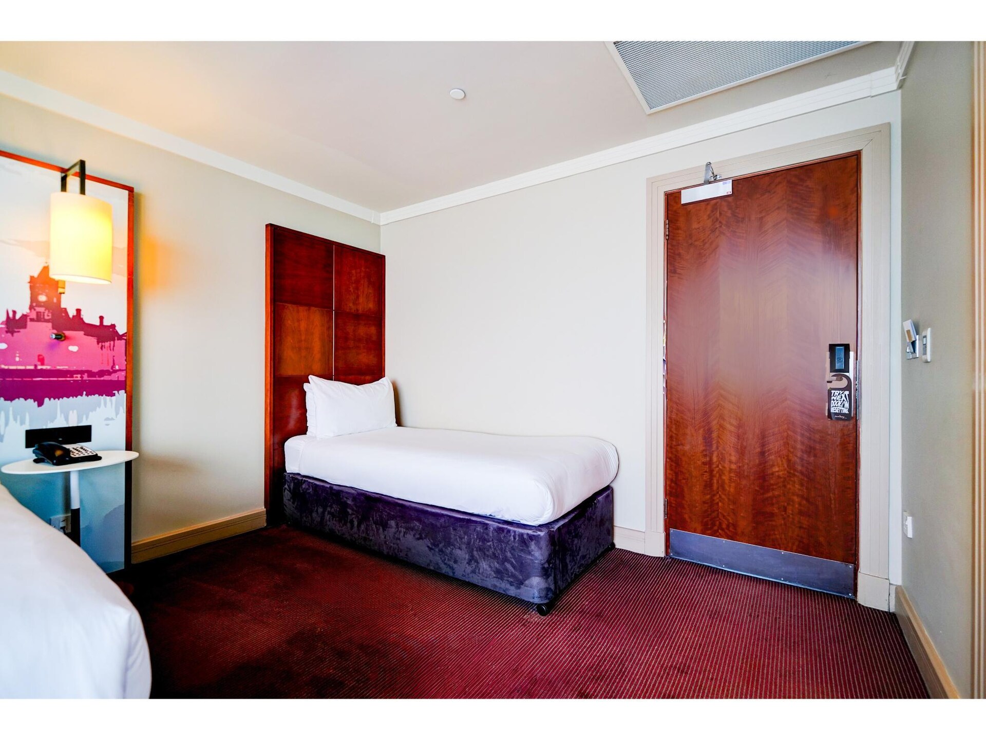 Knusse Classic Triple Room in hartje Cardiff – ideaal voor drie gasten - foto 18
