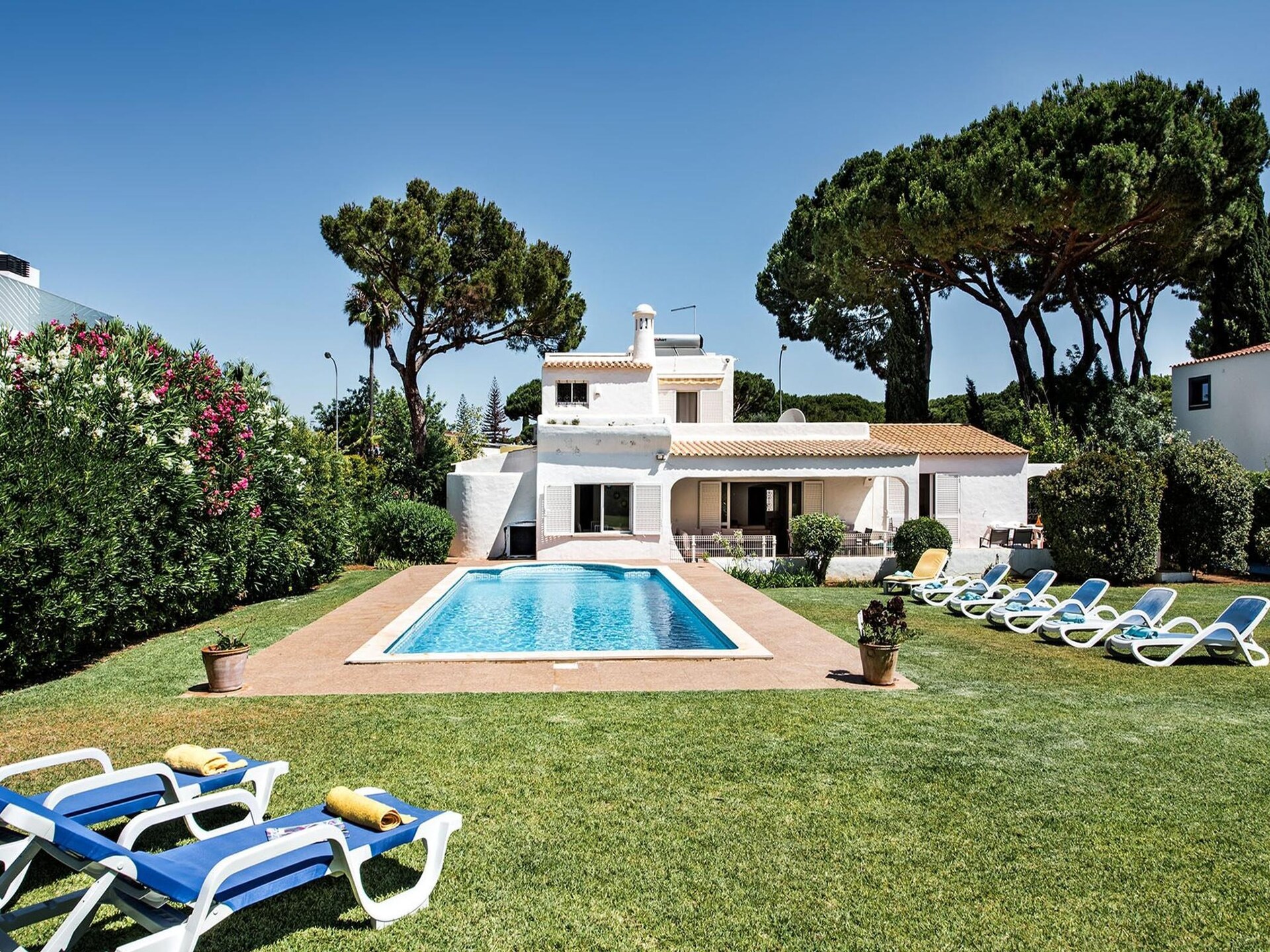 Villa Elena: op 800m van de golfbaan in het hart van Vilamoura - foto 1