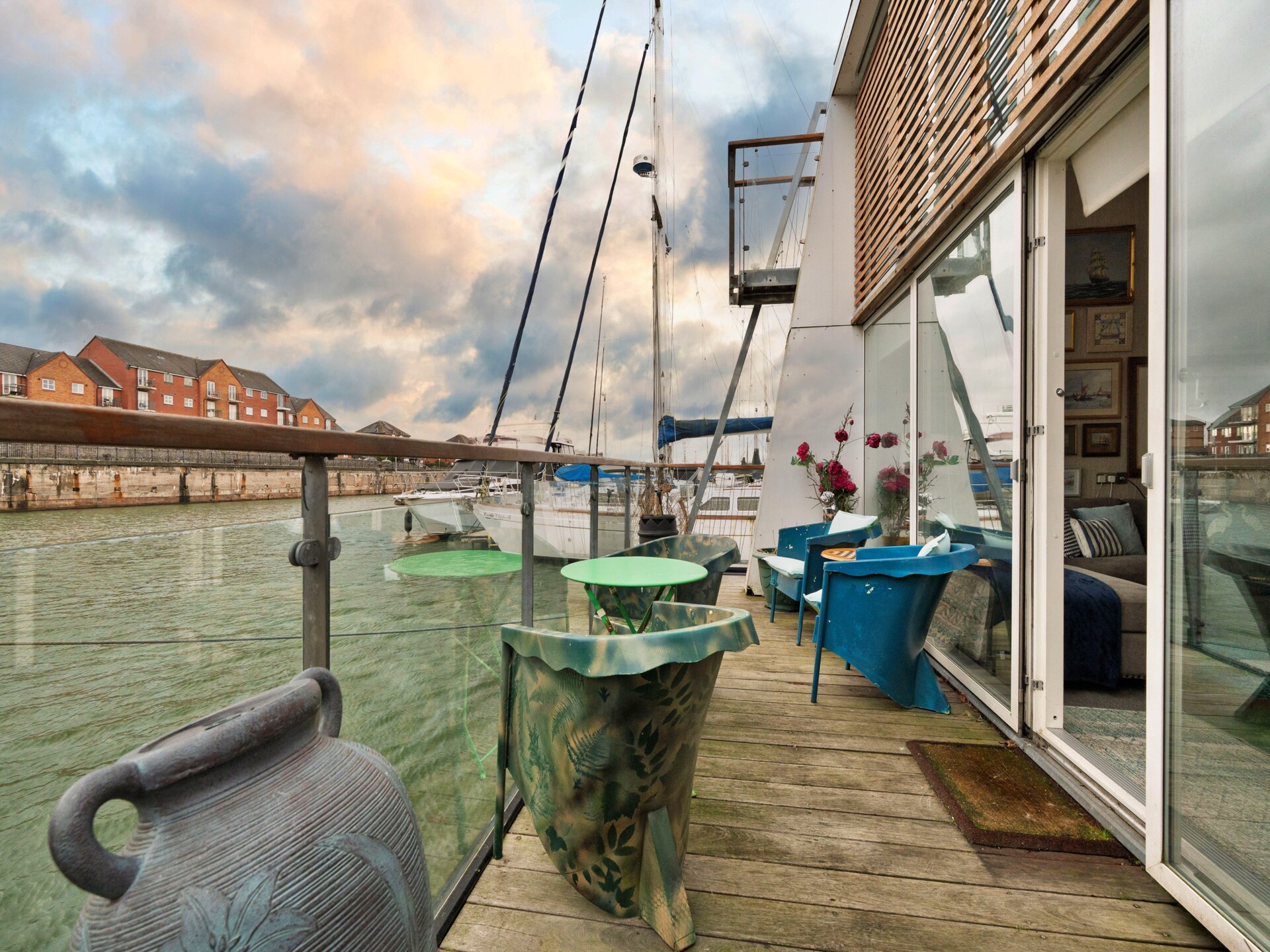 The Houseboat, Liverpool Marina - foto 9