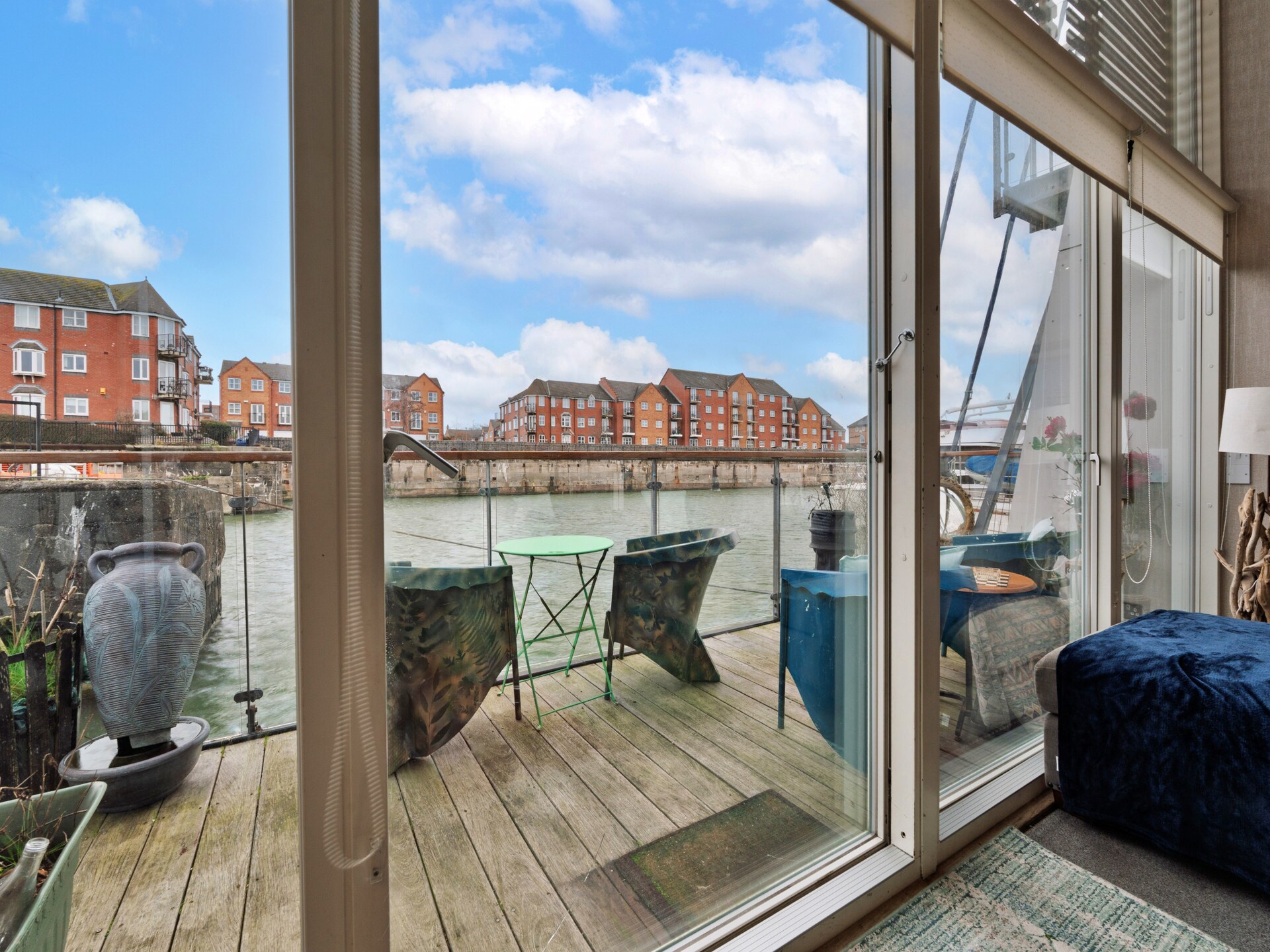 The Houseboat, Liverpool Marina - foto 30