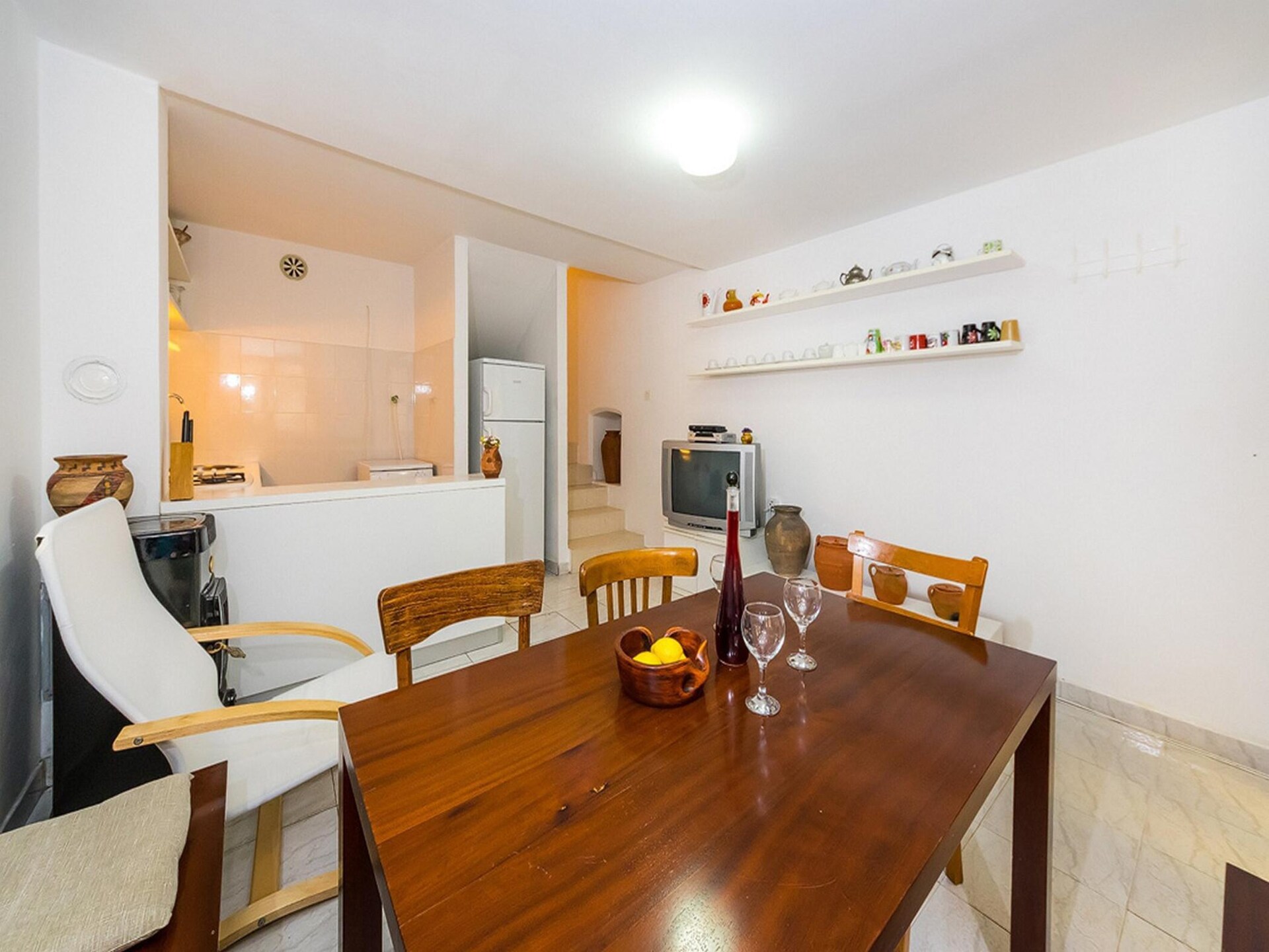 Sfeervol Appartement Cvita nabij Strand in Murter voor 6 Personen - foto 5