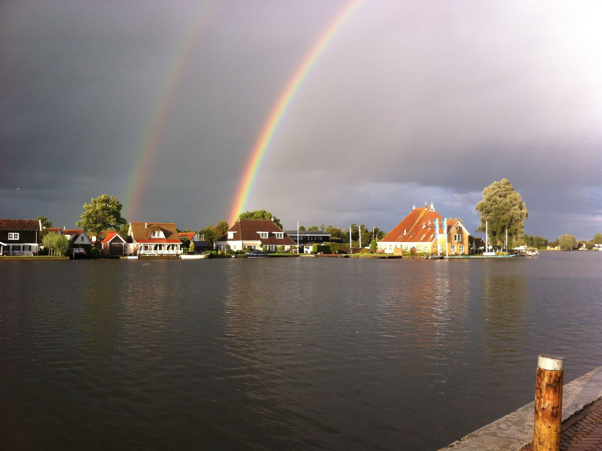 Twee luxe vakantiehuizen in Grou voor 12 personen, aan het Pikmeer - foto 24