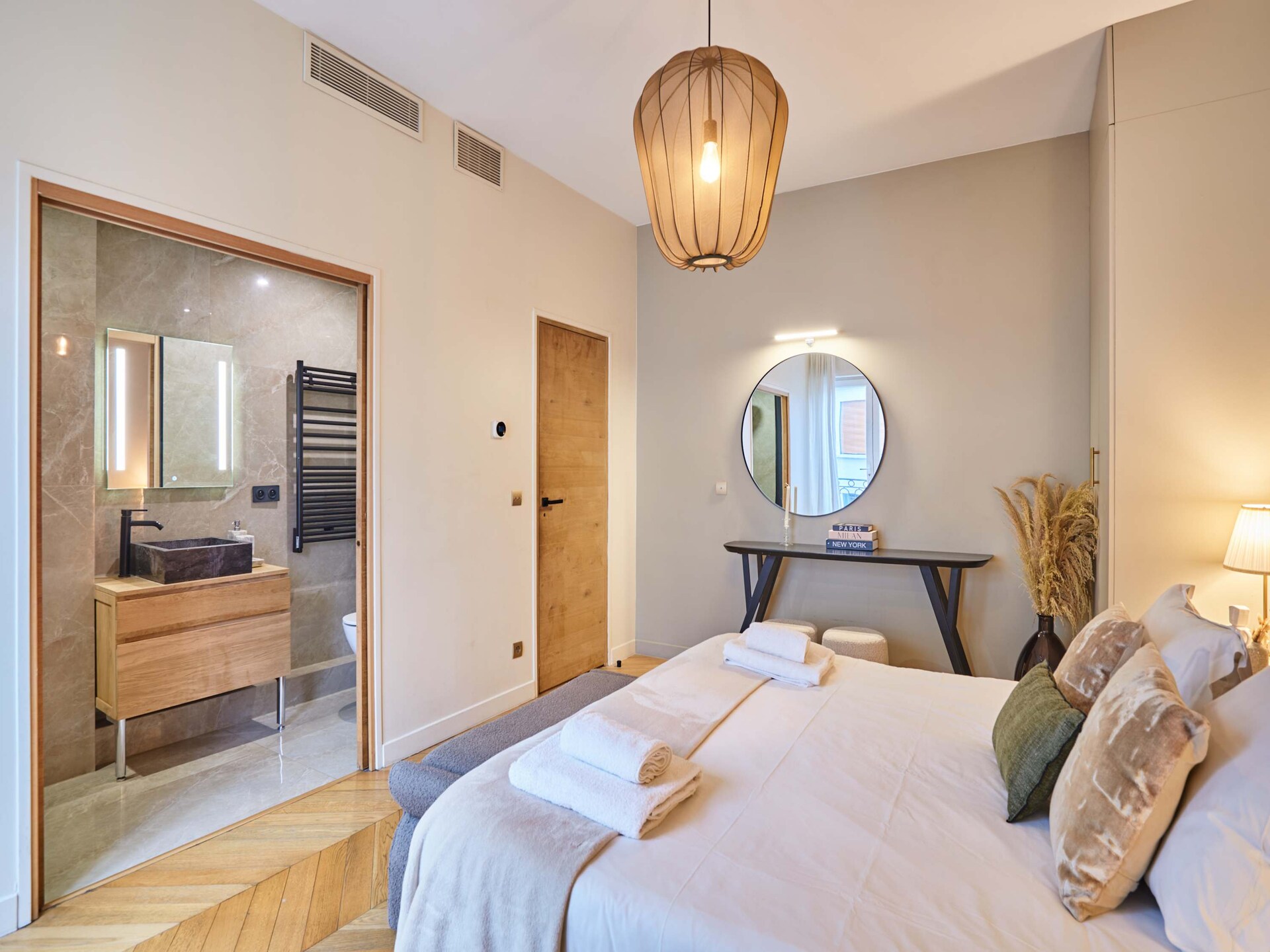 Champs-Élysées 2: Luxe appartement met balkon aan de mooiste avenue van Parijs - foto 6