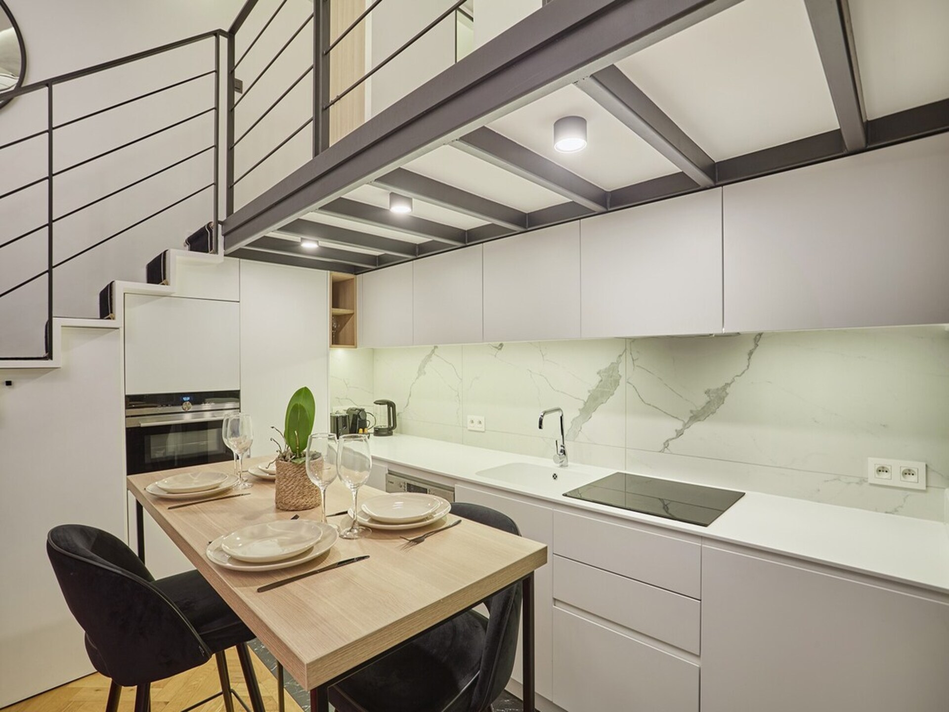 Elegant duplex appartement in het hart van Parijs, vlakbij Galeries Lafayette - foto 2
