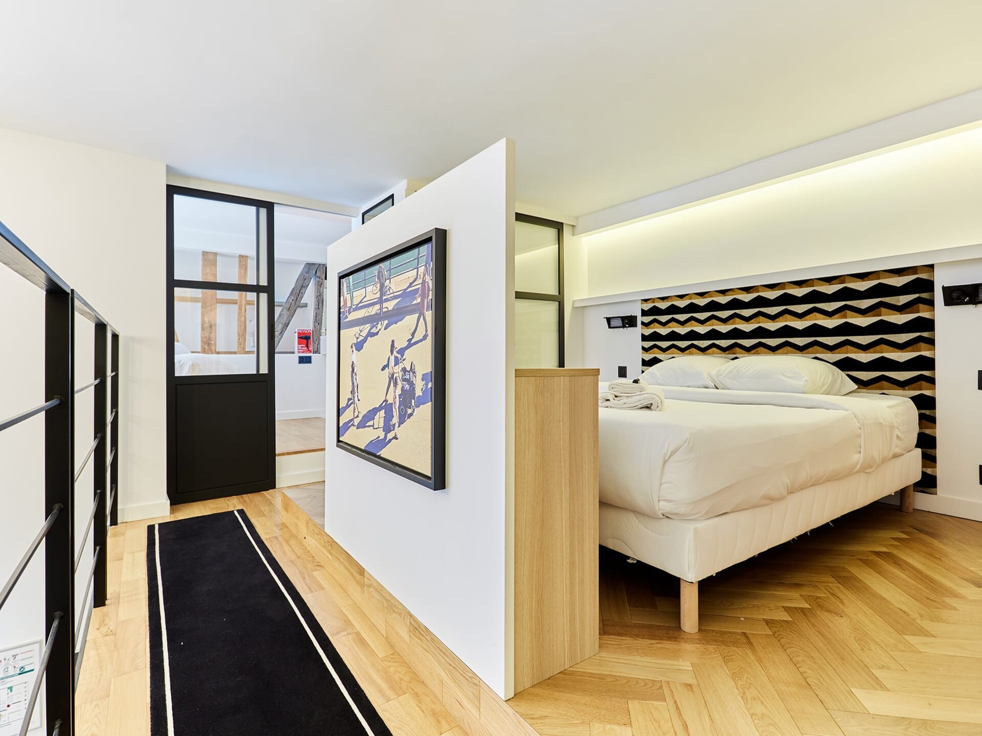 Duplex appartement met 2 badkamers in levendig hart van Parijs - foto 2