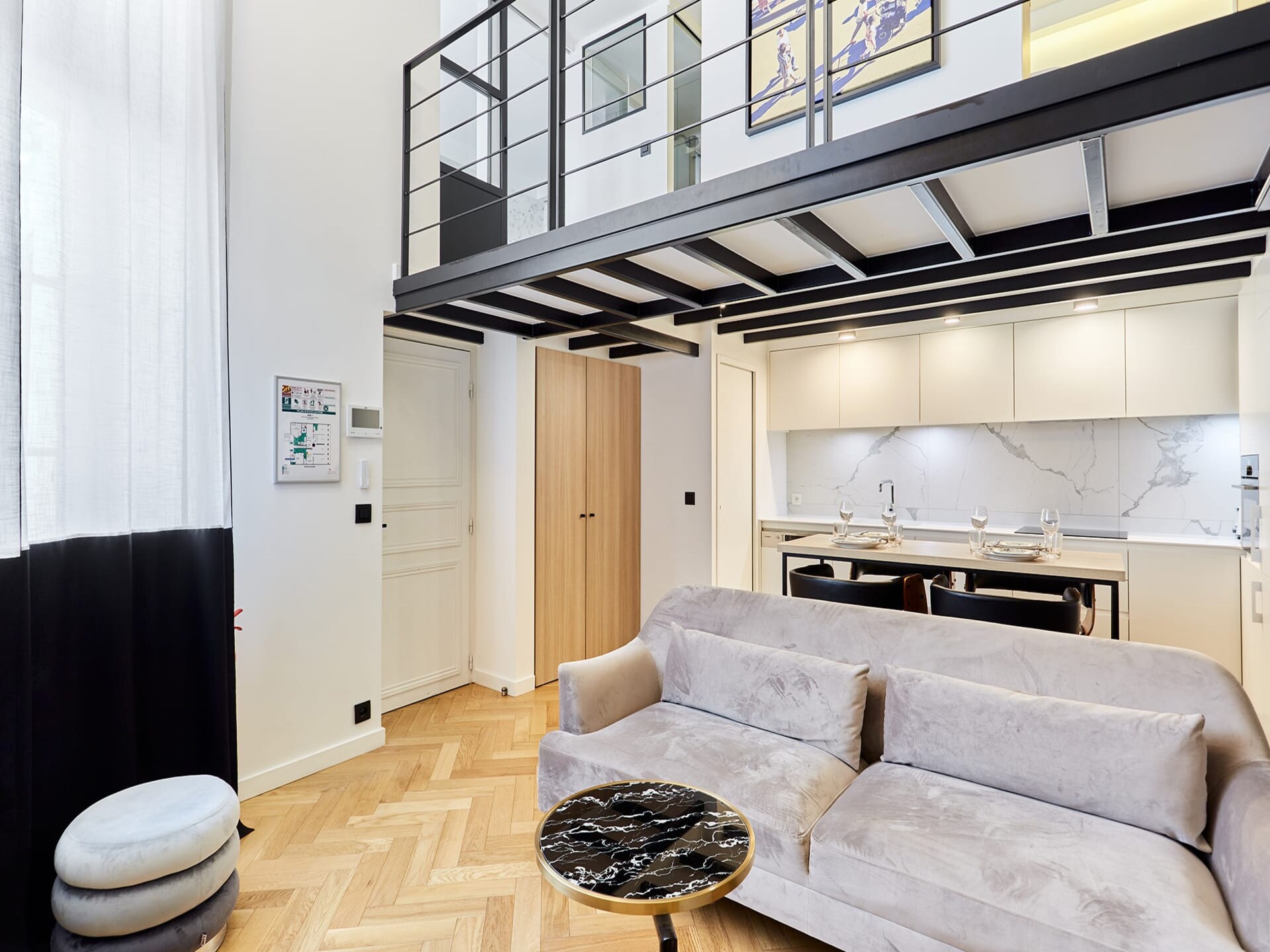 Duplex appartement met 2 badkamers in levendig hart van Parijs - foto 7
