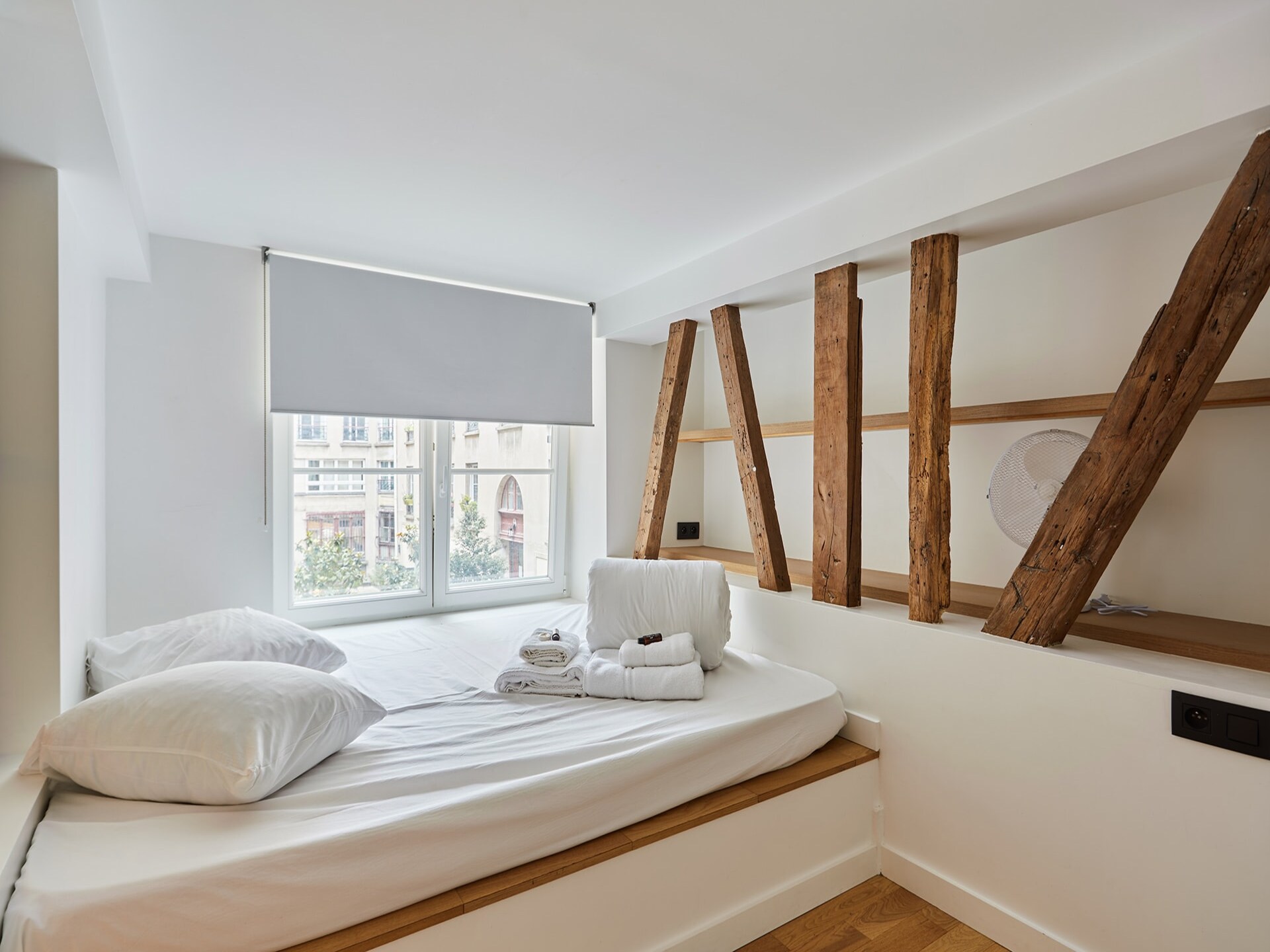 Duplex appartement met 2 badkamers in levendig hart van Parijs - foto 10