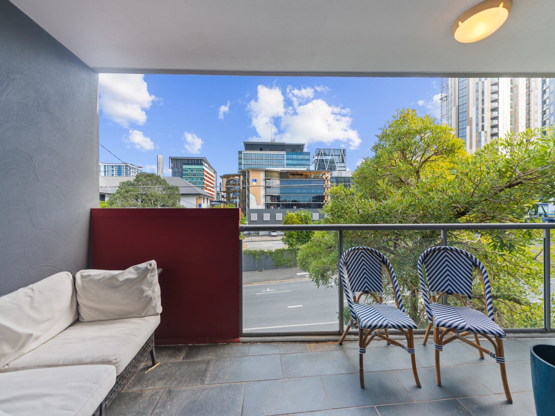 Licht appartement met zwembad en fitness in Bowen Hills - foto 9