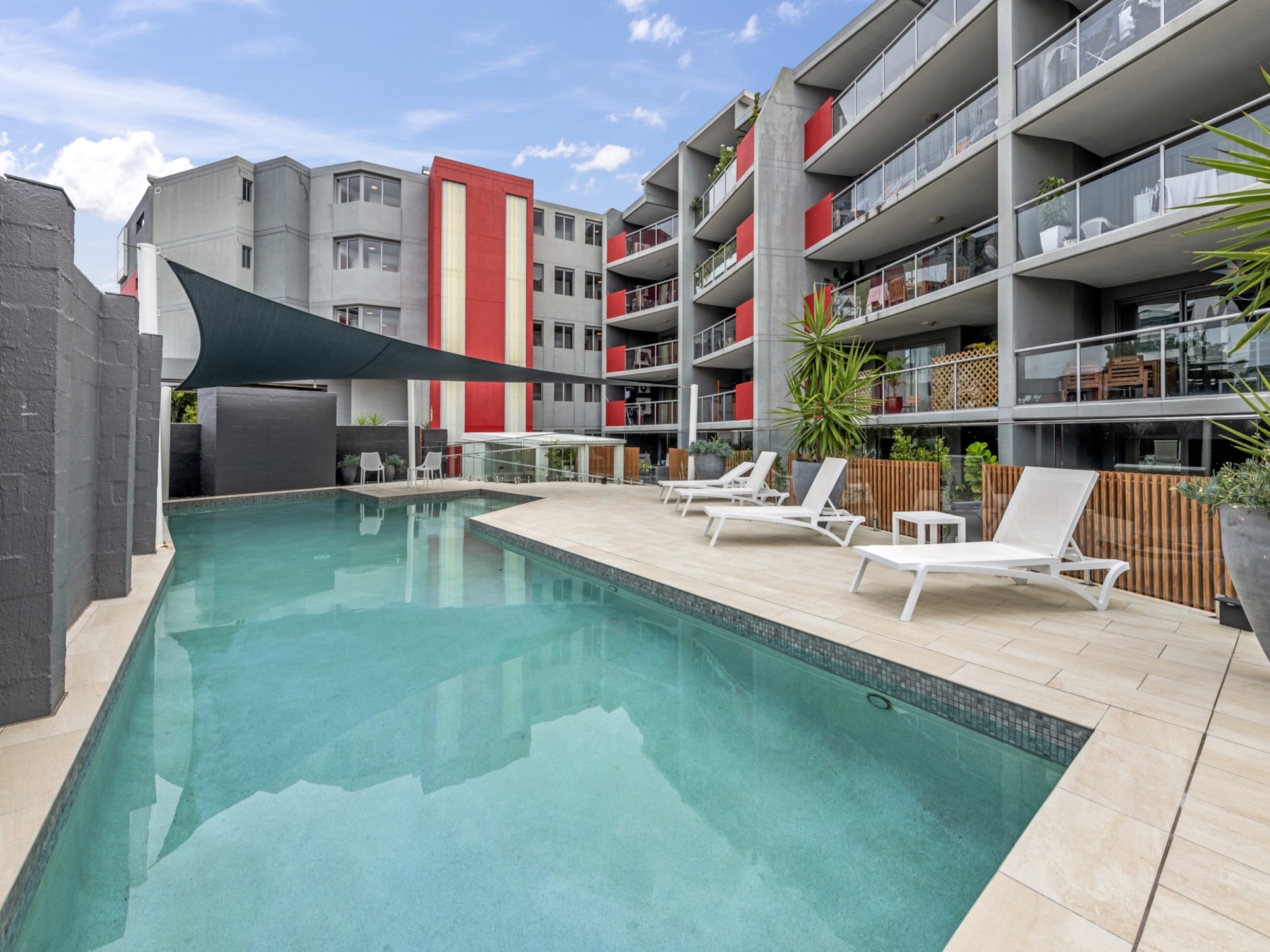Licht appartement met zwembad en fitness in Bowen Hills - foto 14