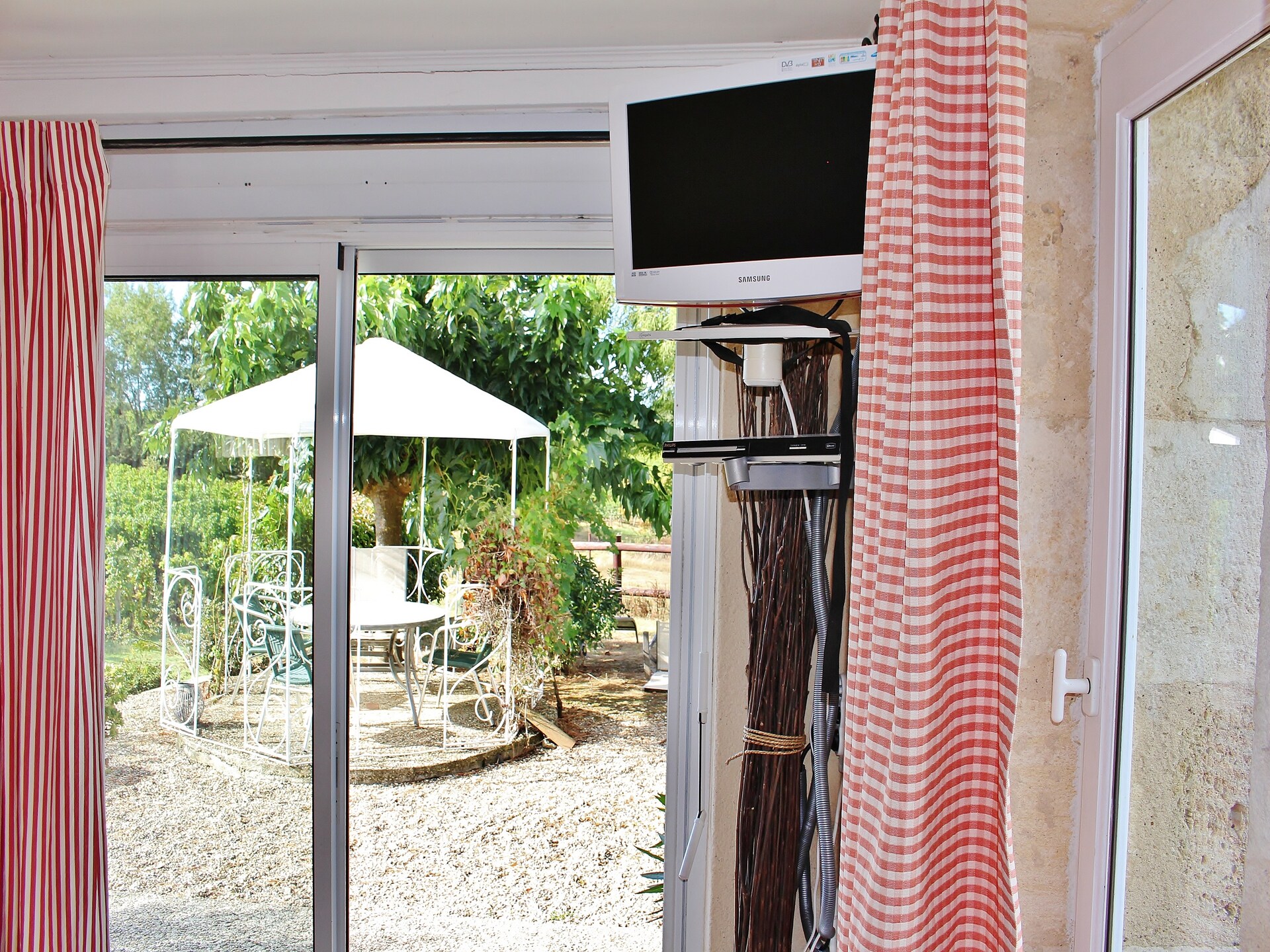 Landelijk vakantiehuis met zwembad en bubbelbad aan de Garonne-vallei - foto 15