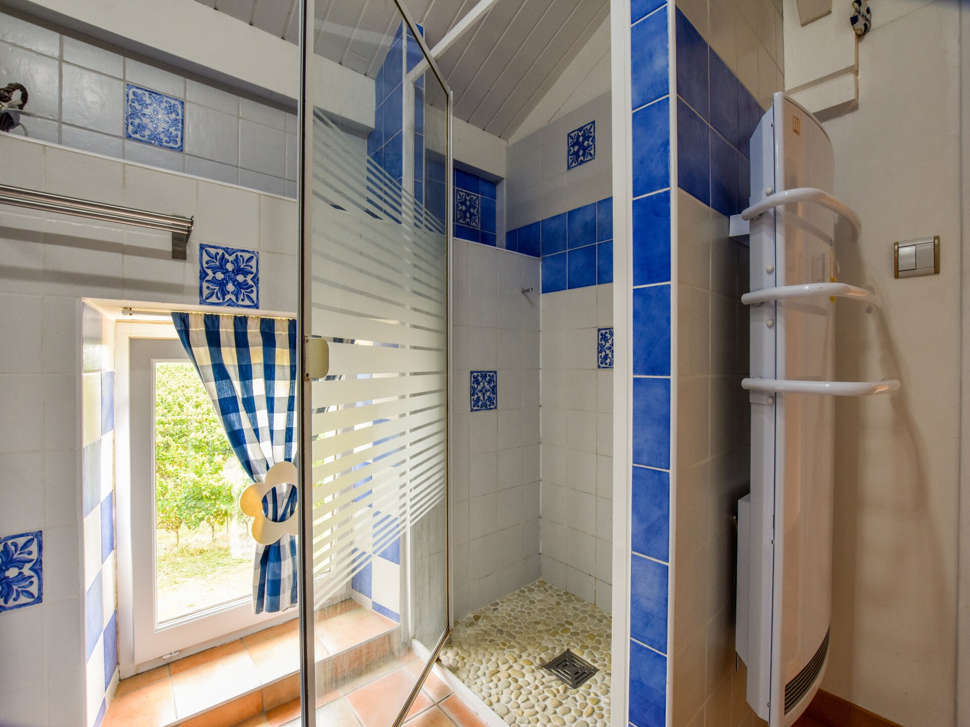 Landelijk vakantiehuis met zwembad en bubbelbad aan de Garonne-vallei - foto 19