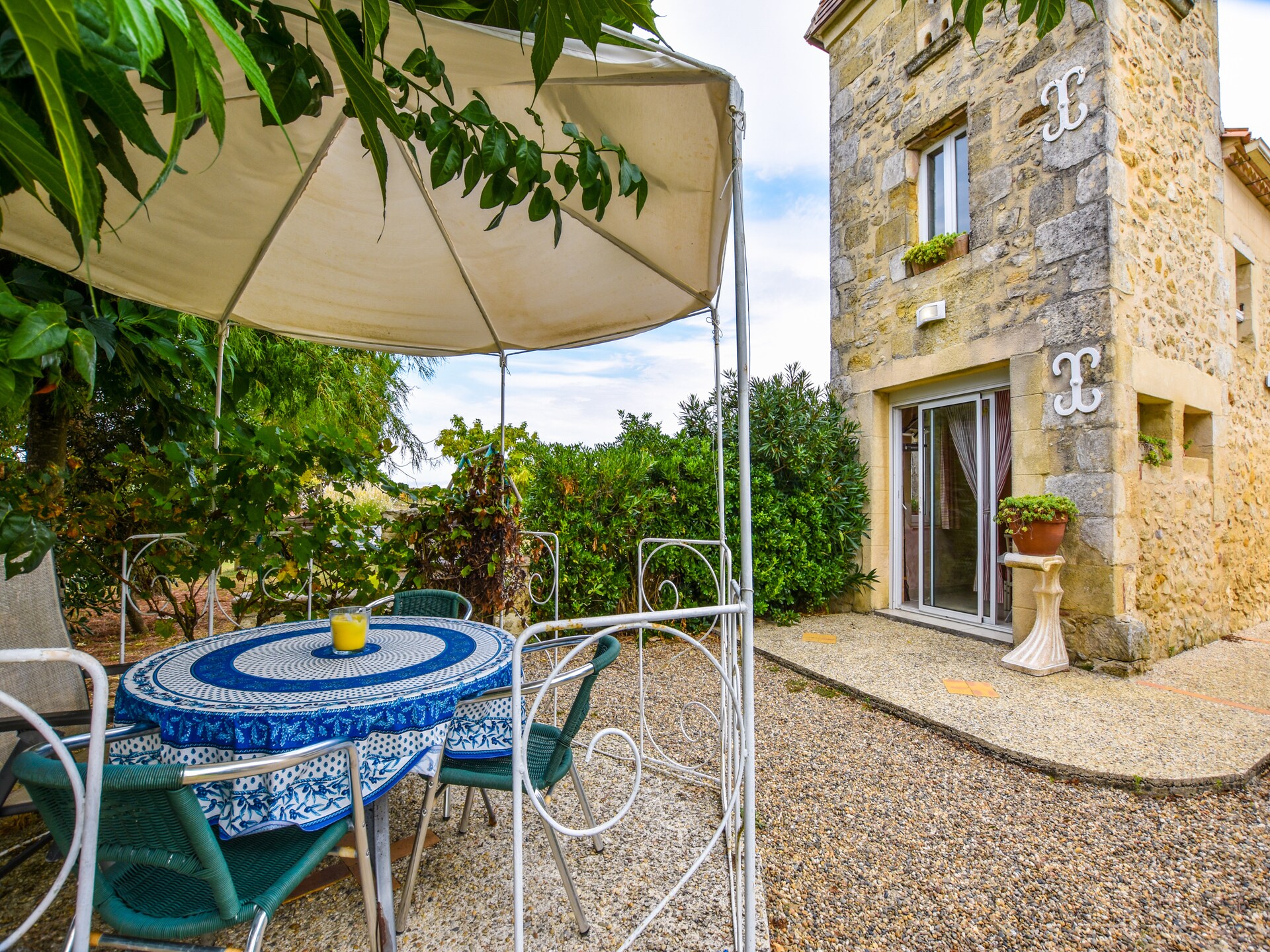 Landelijk vakantiehuis met zwembad en bubbelbad aan de Garonne-vallei - foto 8