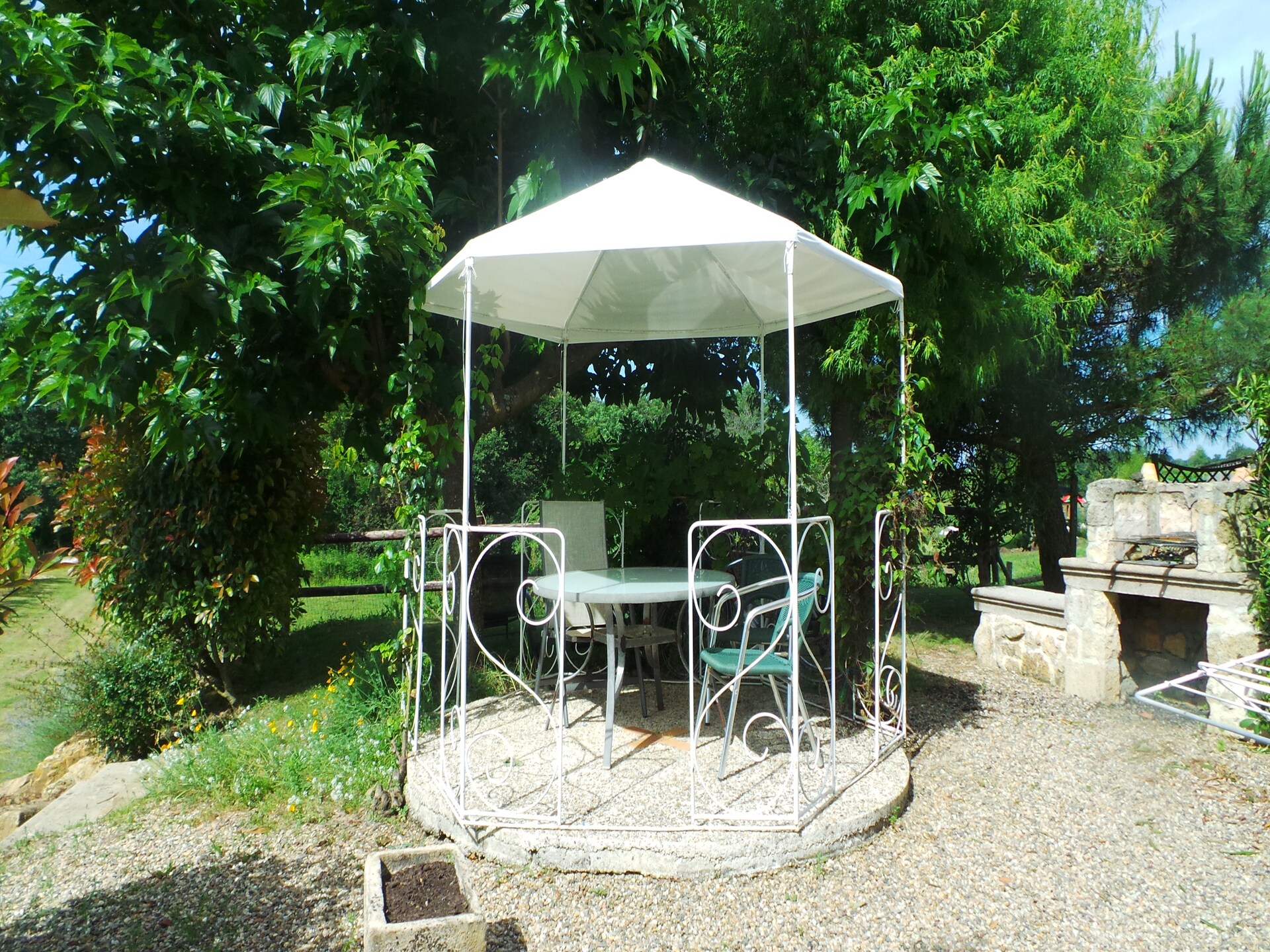 Landelijk vakantiehuis met zwembad en bubbelbad aan de Garonne-vallei - foto 33