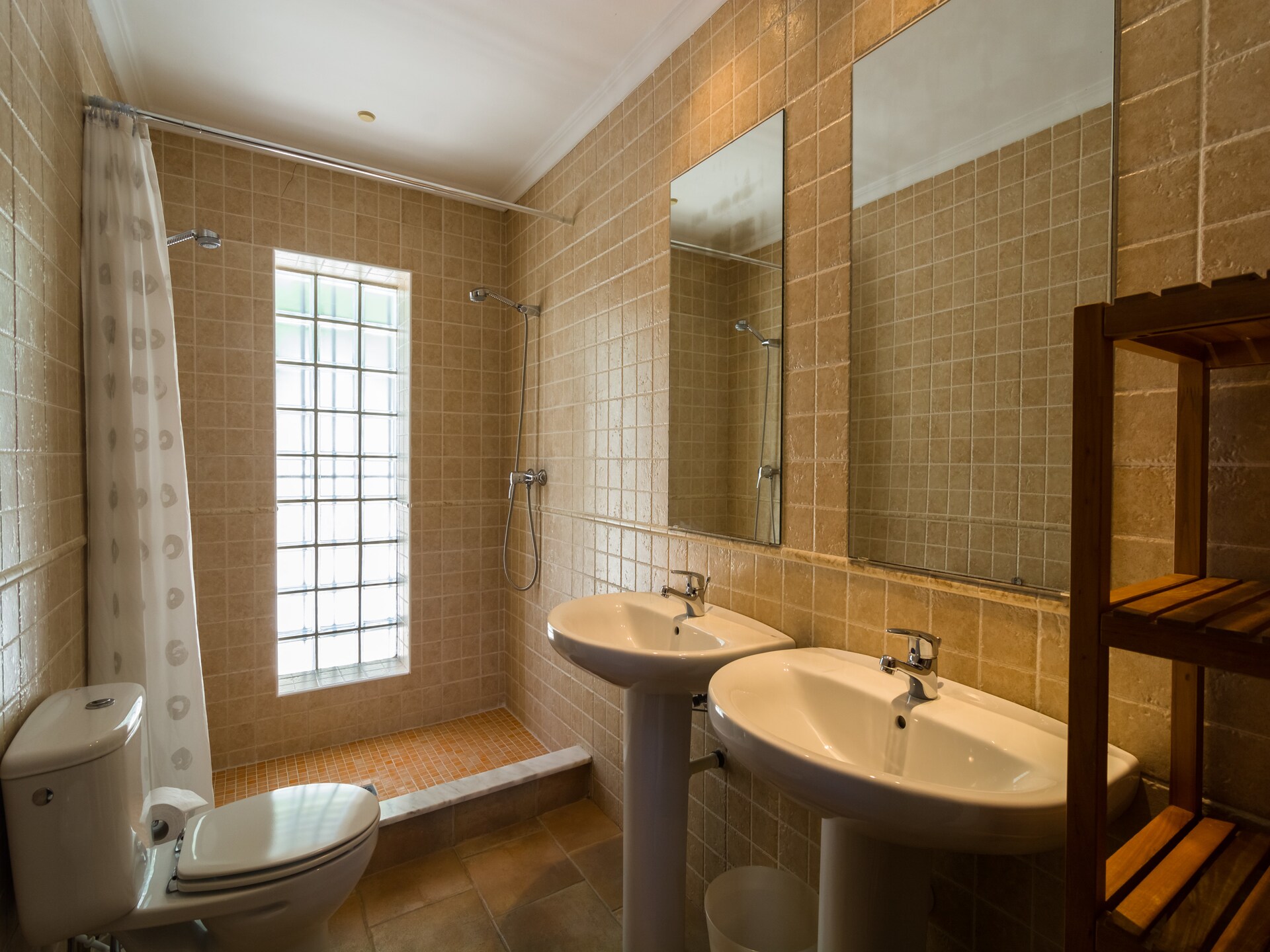 Bosrijke villa met privézwembad aan de voet van Caballo Verde - foto 14