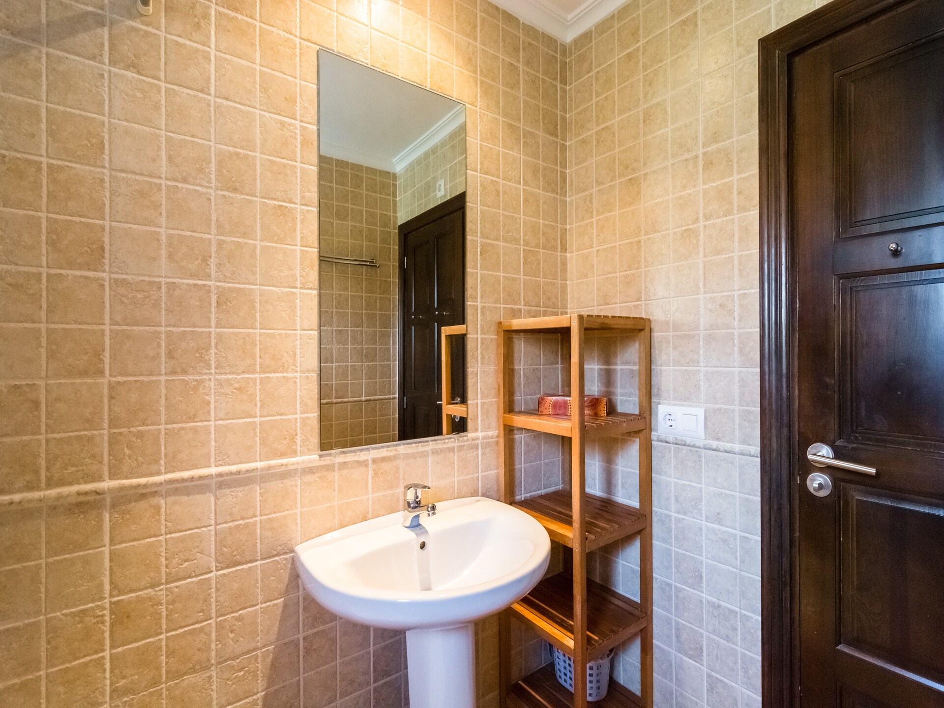 Bosrijke villa met privézwembad aan de voet van Caballo Verde - foto 16