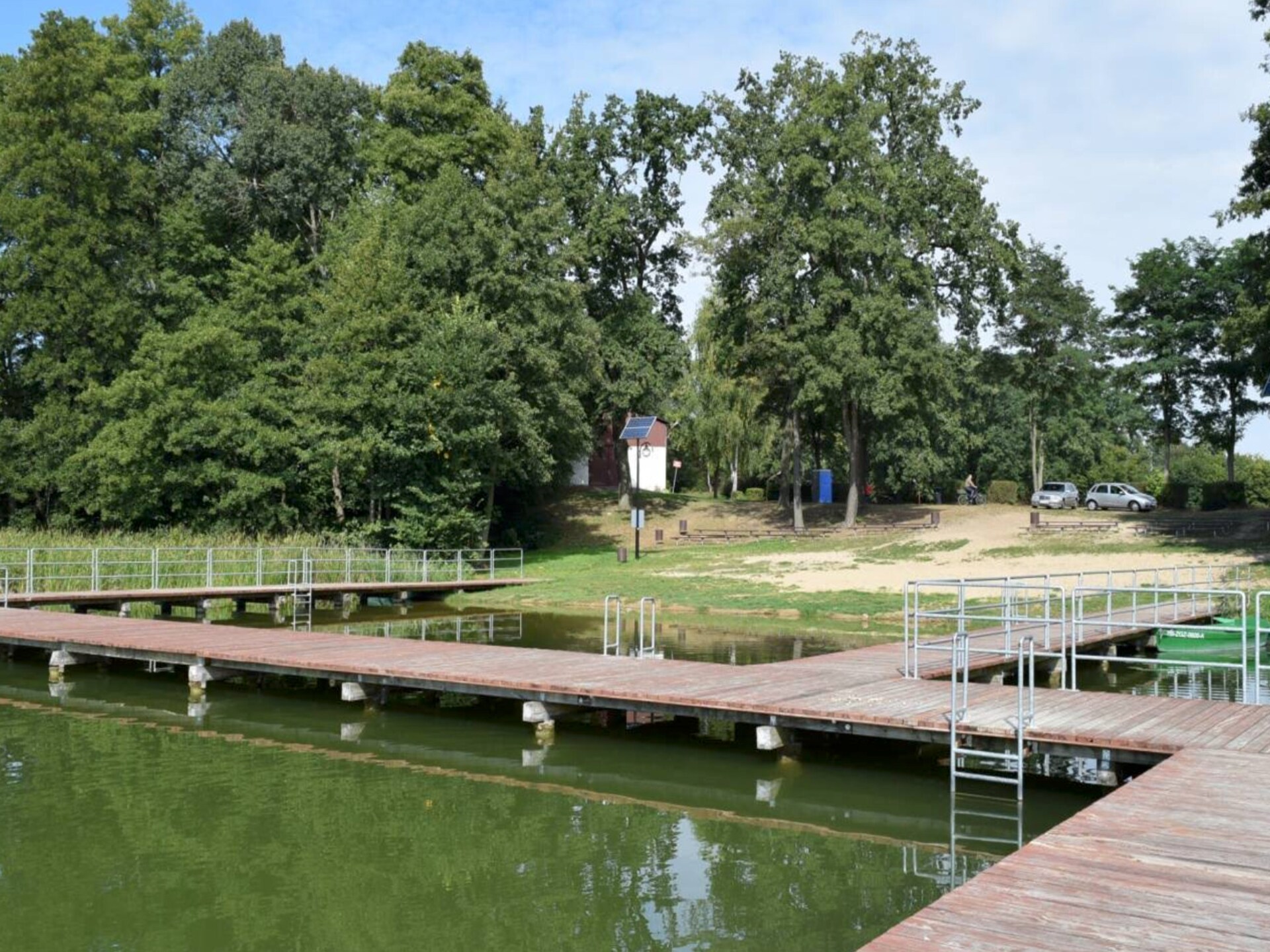 Rustiek vakantiehuis aan het Goszczameer in Lubrza - foto 40