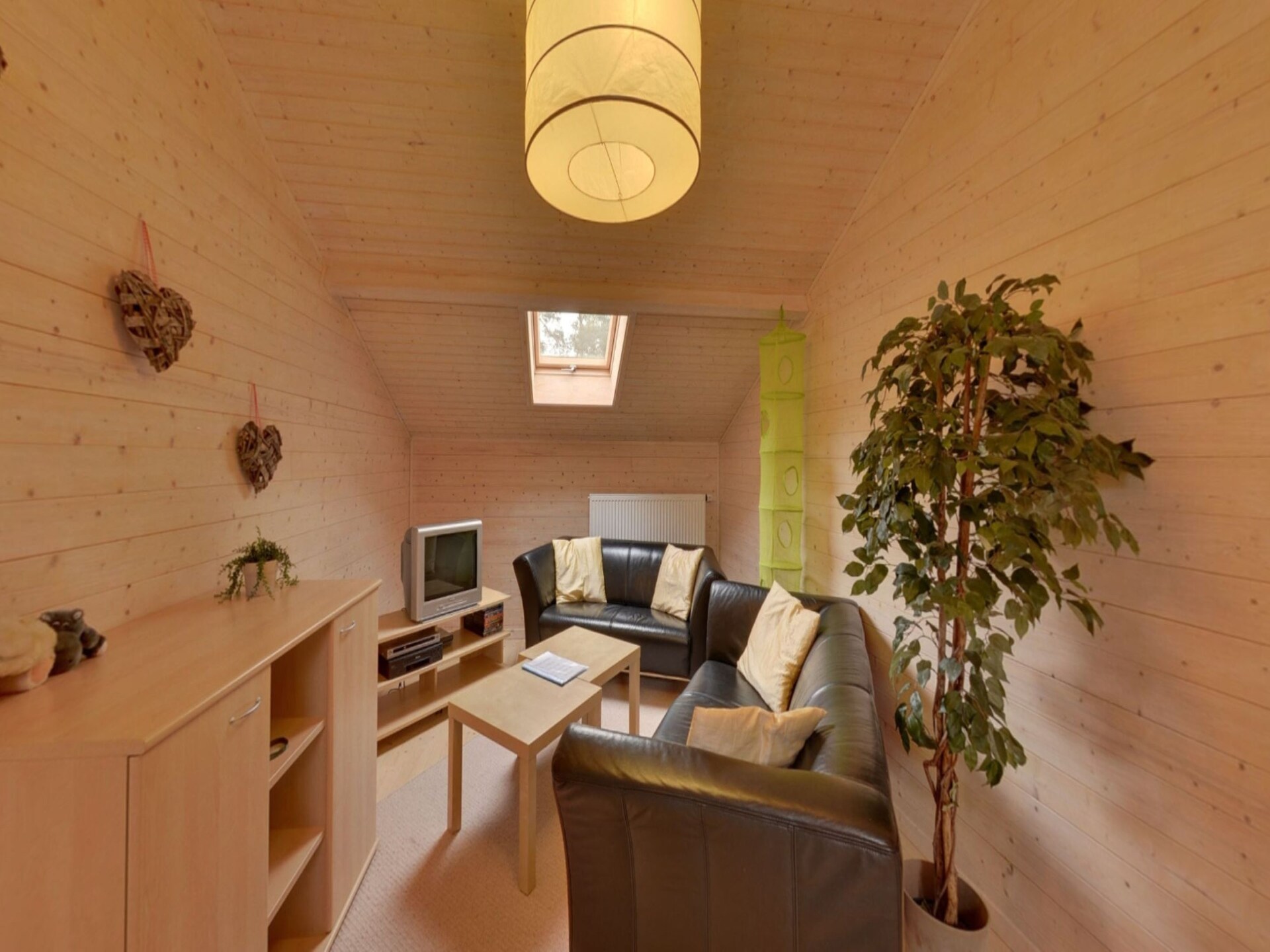 Vrijstaand chalet met sauna voor 8 personen bij Durbuy - foto 8