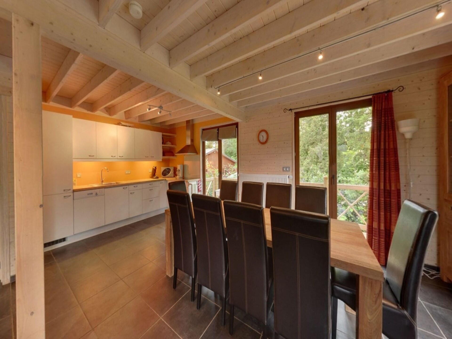 Vrijstaand chalet met sauna voor 8 personen bij Durbuy - foto 4