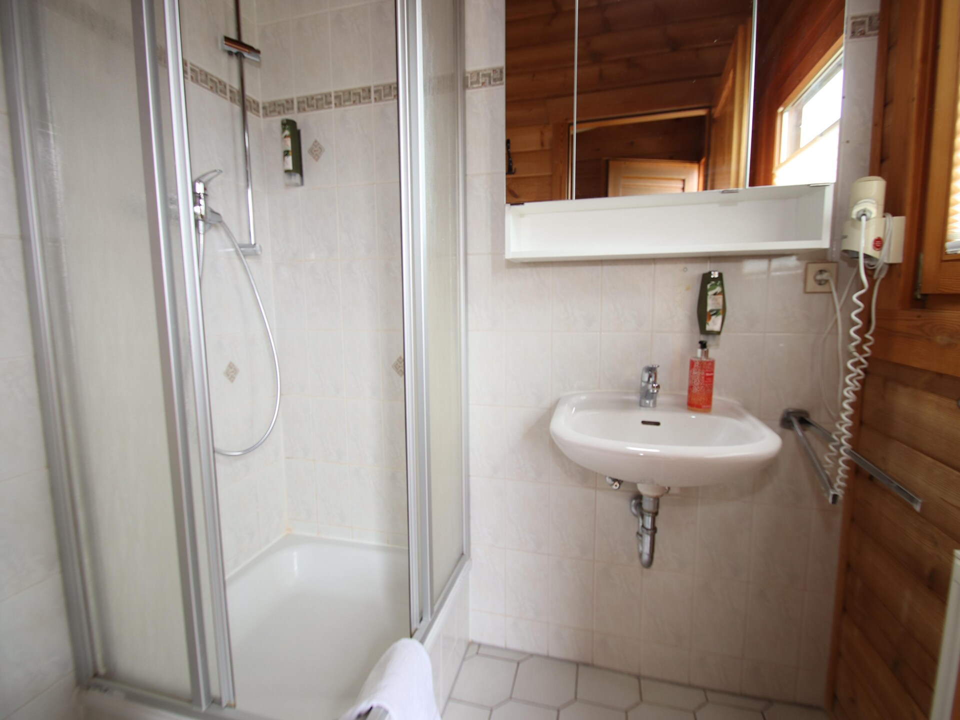 Gezellige bungalow in Finse blokhutstijl in Benneckenstein · 1 slk - foto 38
