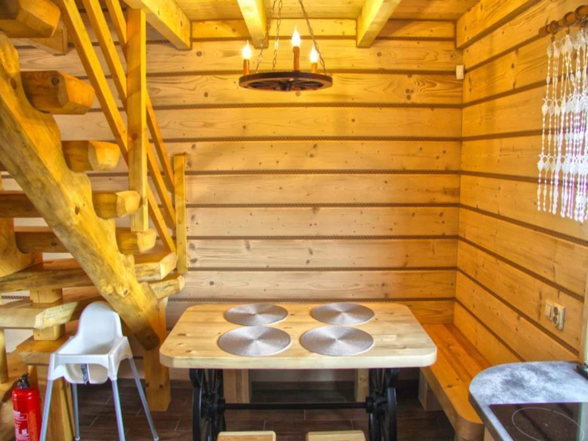 Sfeervol vakantiehuis met open haard vlakbij Goszczmeer in Lubrza - foto 5