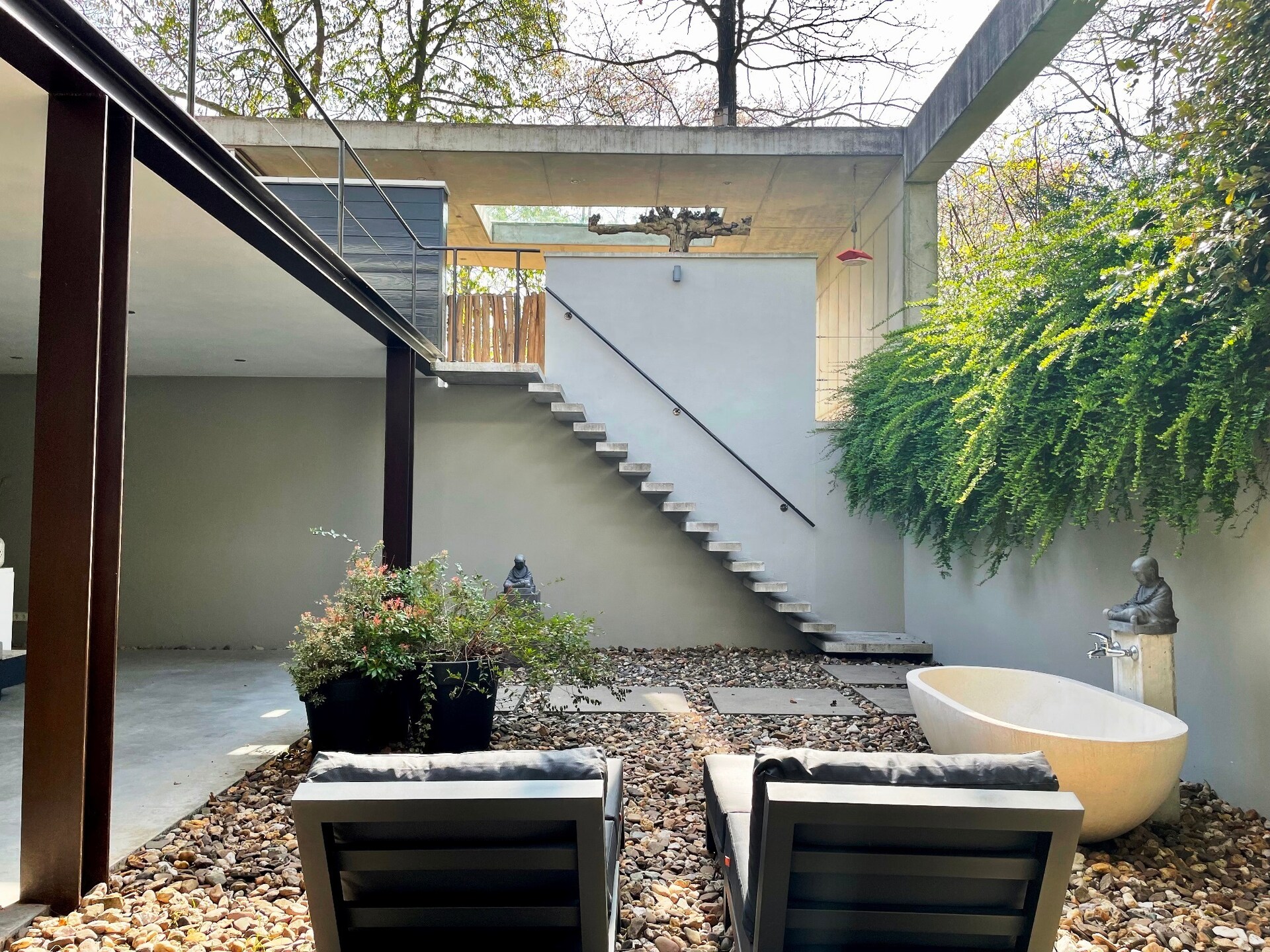 Betonnen Boshuis: wellnessvilla met privé spa op landgoed Bergvliet - foto 22