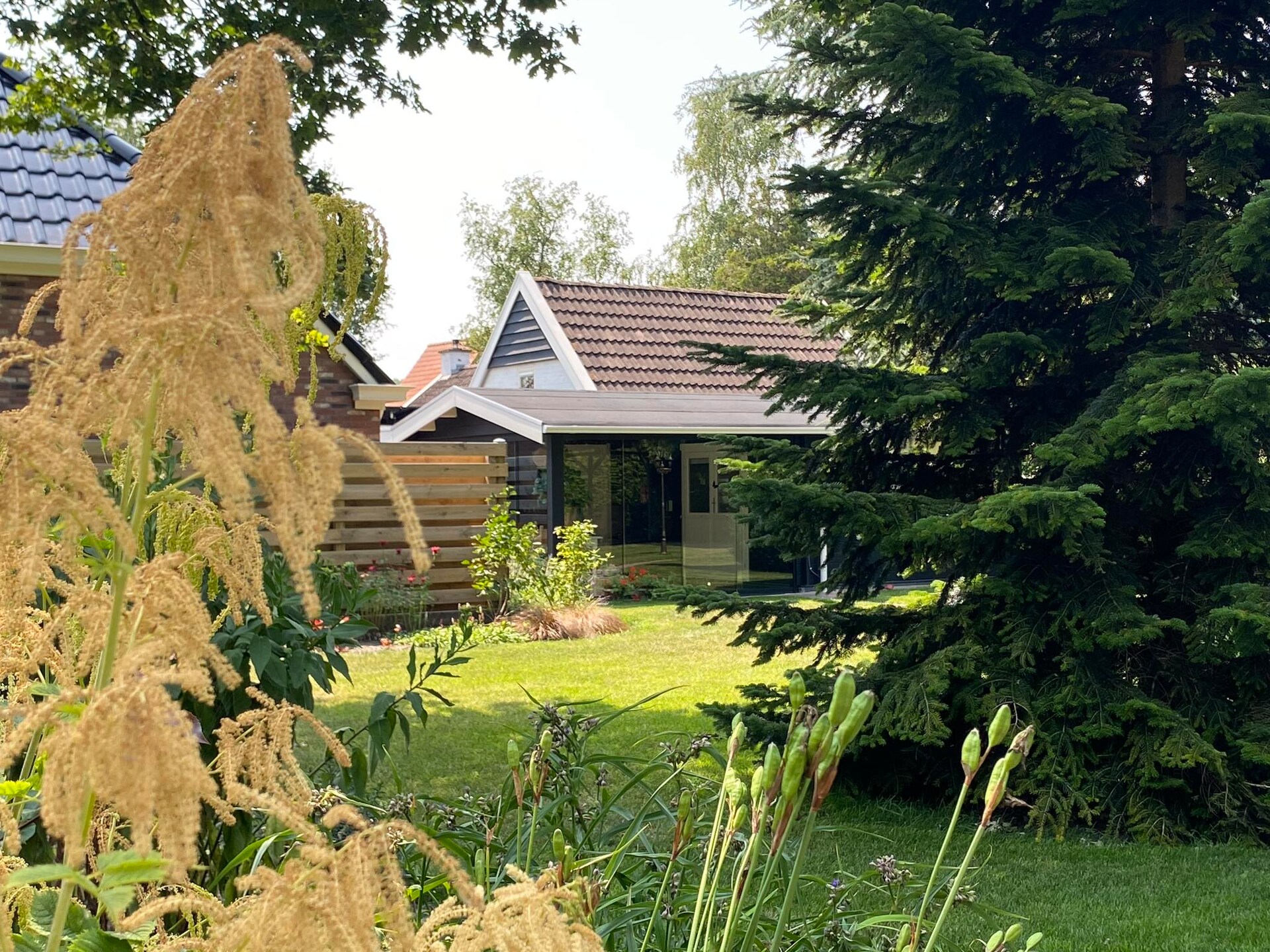 Romantisch wellnessvakantiehuis met sauna en jacuzzi in Westerwolde - foto 7