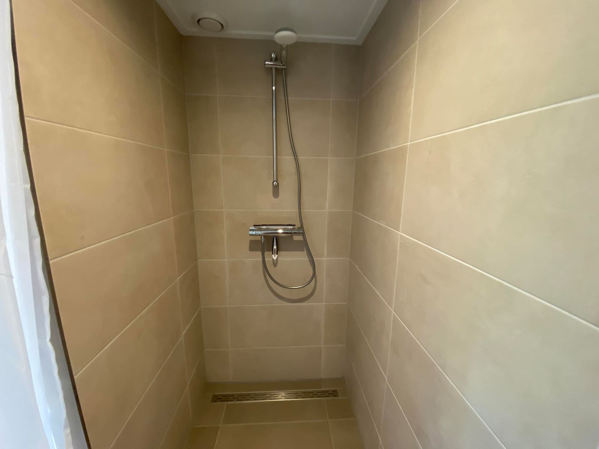 Romantisch wellnessvakantiehuis met sauna en jacuzzi in Westerwolde - foto 25