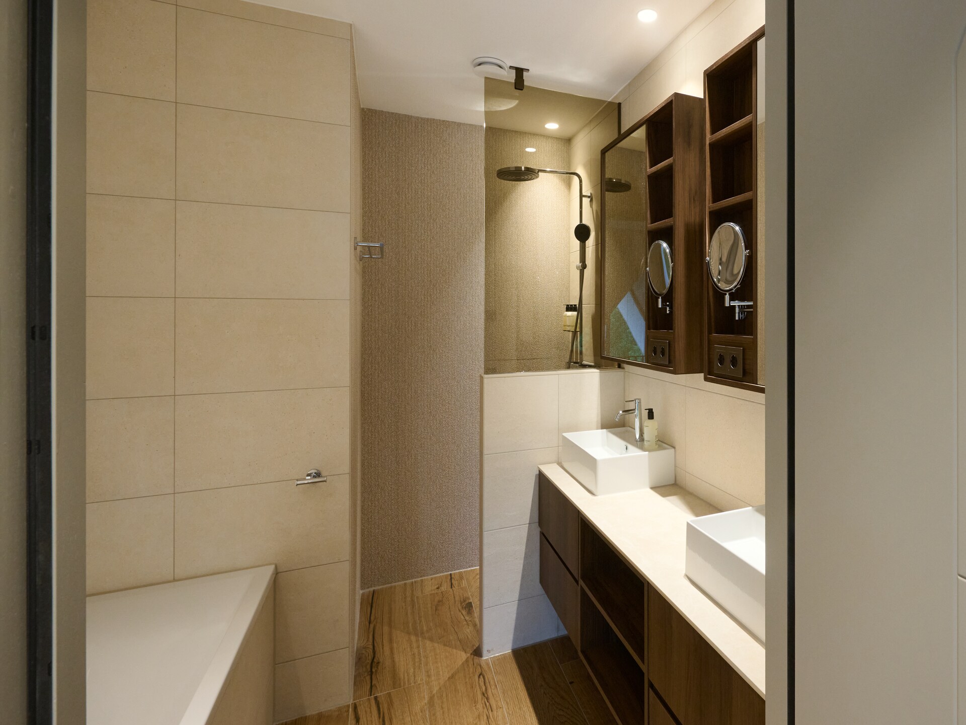 Droomsuites Texel: Modern 8-persoons appartement in Den Burg - foto 18