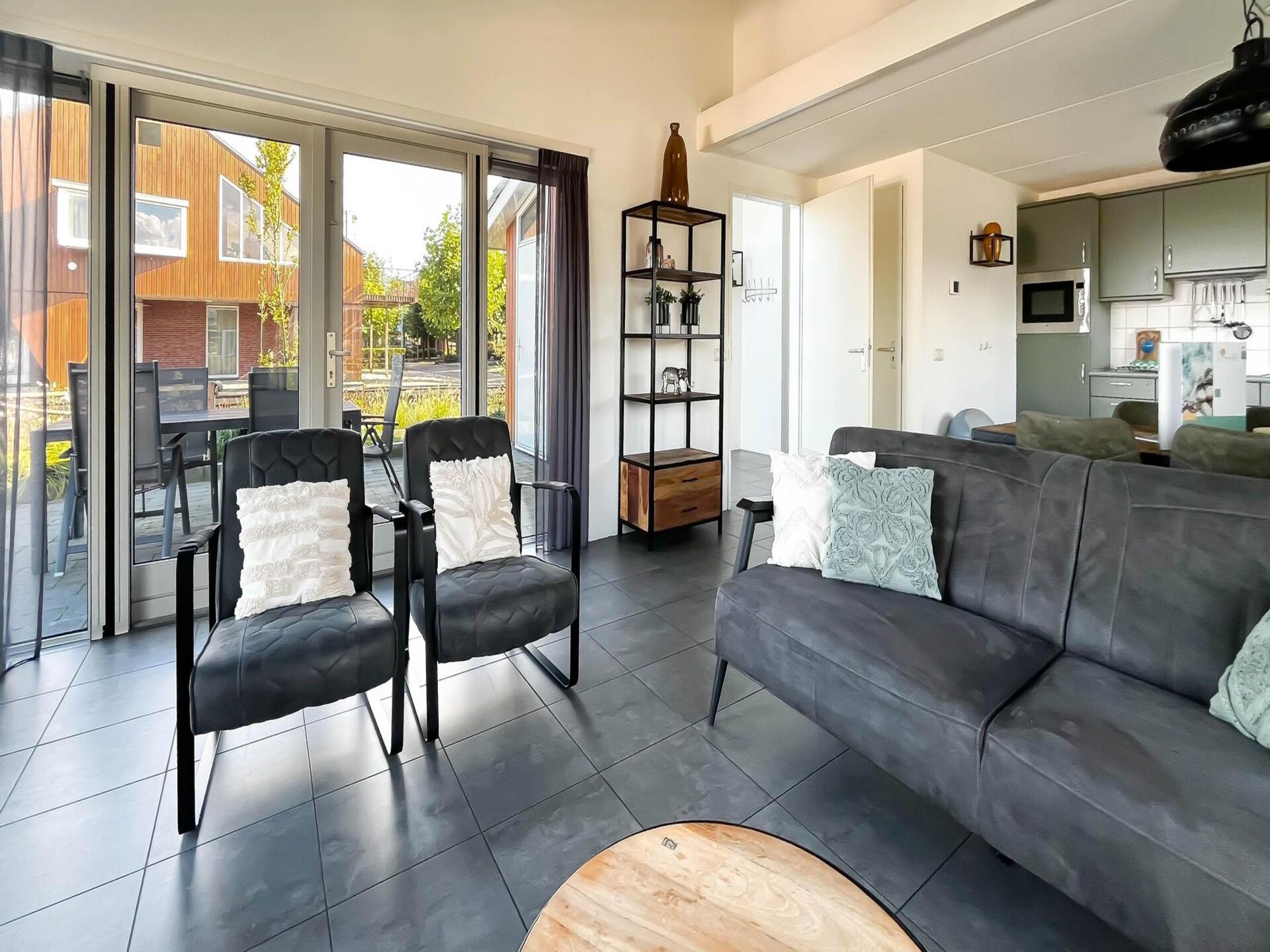 Droomzicht: modern vakantiehuis aan het water bij Uitgeest - foto 2