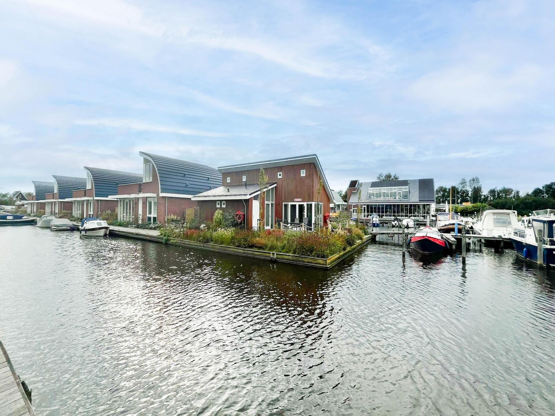 Droomzicht: modern vakantiehuis aan het water bij Uitgeest - foto 22
