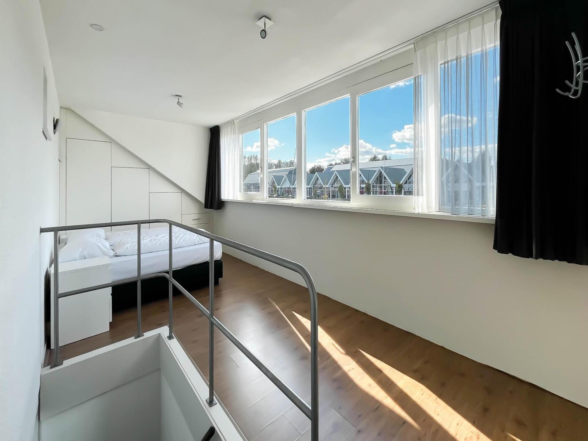 Droomzicht: modern vakantiehuis aan het water bij Uitgeest - foto 16