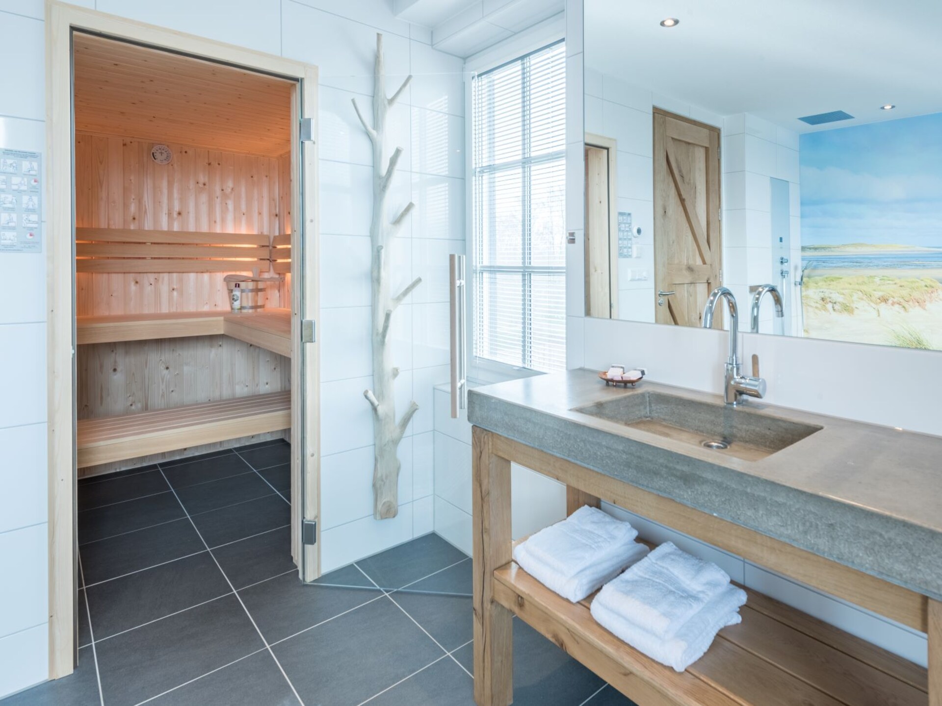 Duynweelde Texel: Luxe groepsvilla met 6 suites en ecologische zwemvijver - foto 27
