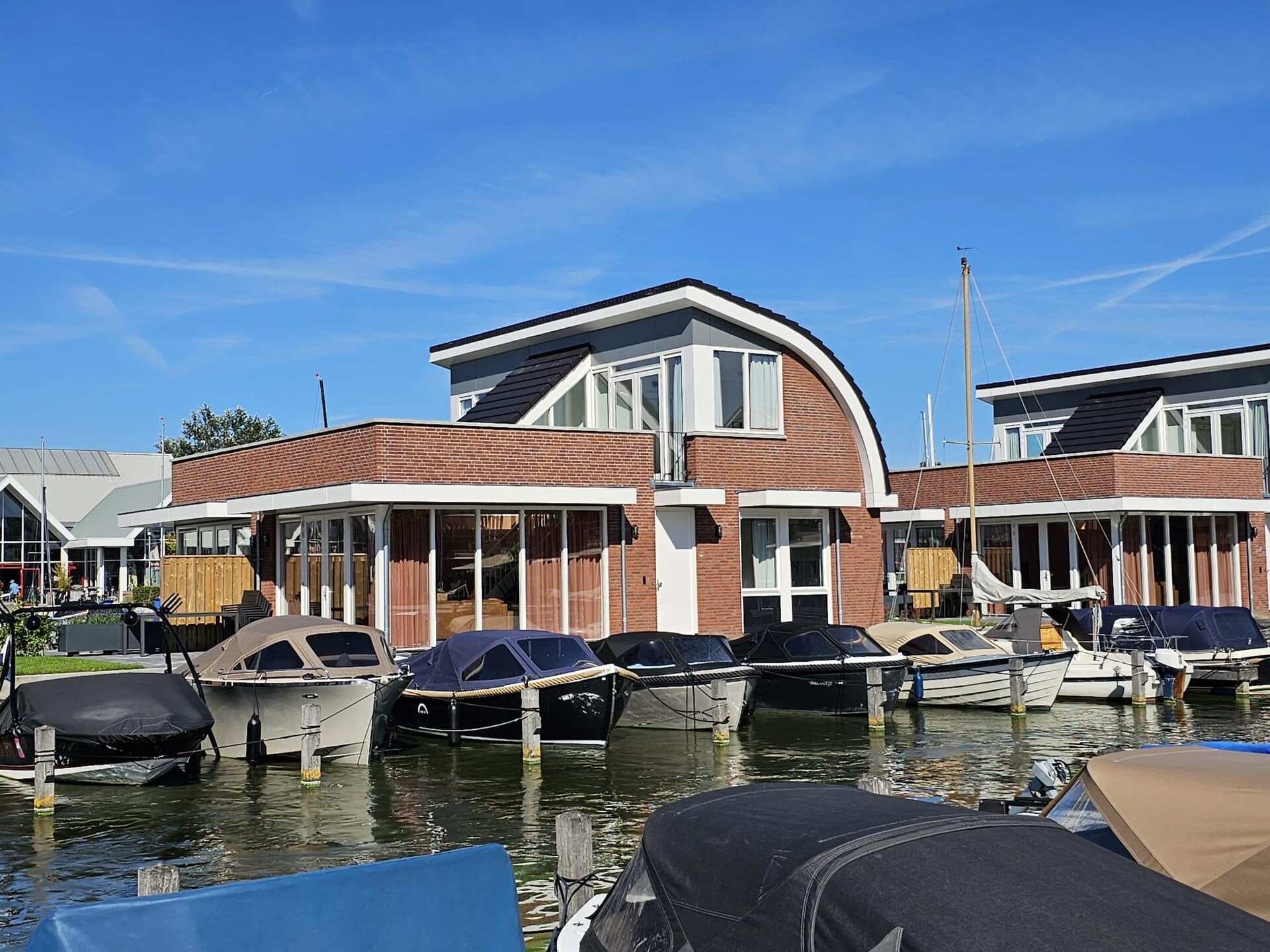 Havenzicht: Modern vakantiehuis aan het water in Uitgeest - foto 25