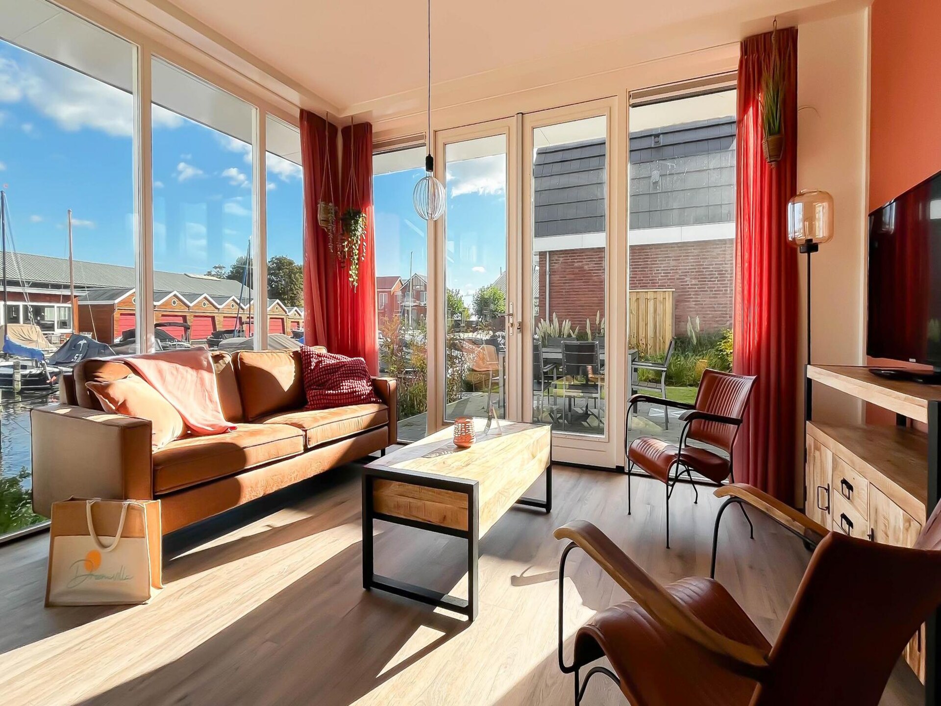 Havenzicht: Modern vakantiehuis aan het water in Uitgeest - foto 10