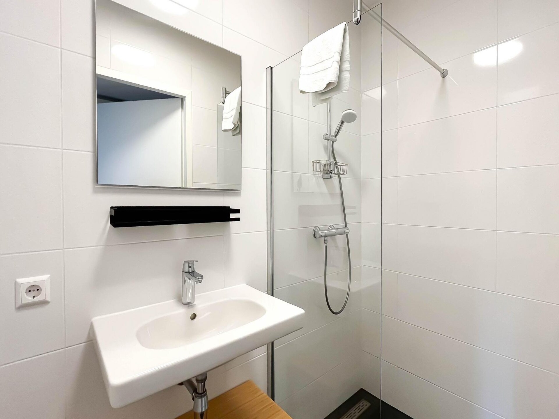 Havenzicht: Modern vakantiehuis aan het water in Uitgeest - foto 20