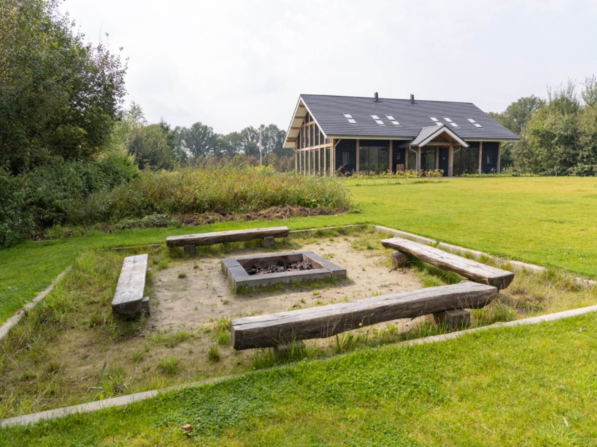 Luxe groepsvilla met sauna en verwarmd zwembad in de Achterhoek - foto 27