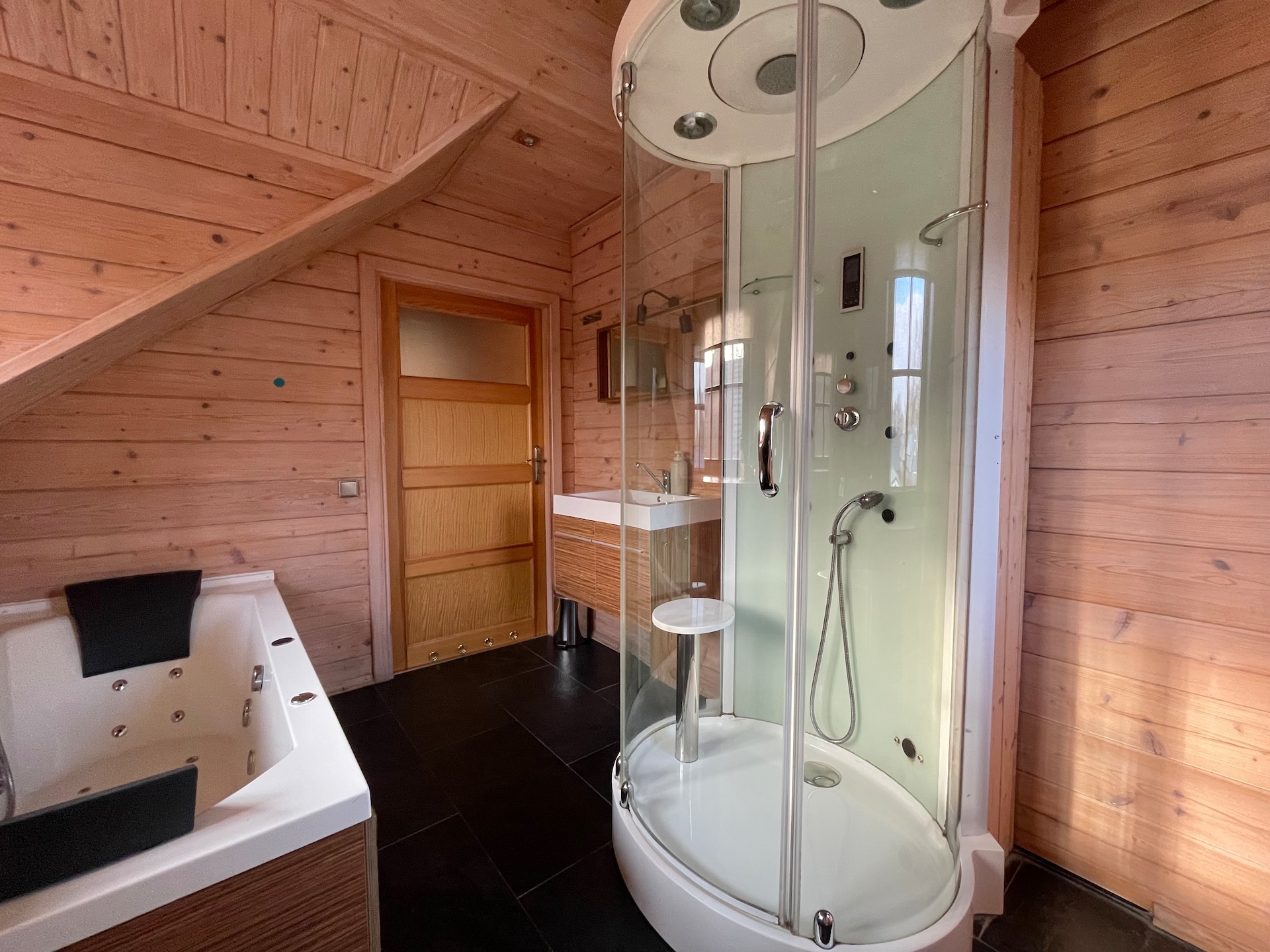 Salland Hideaway: Luxe houten villa met wellness in rustig Salland - foto 18