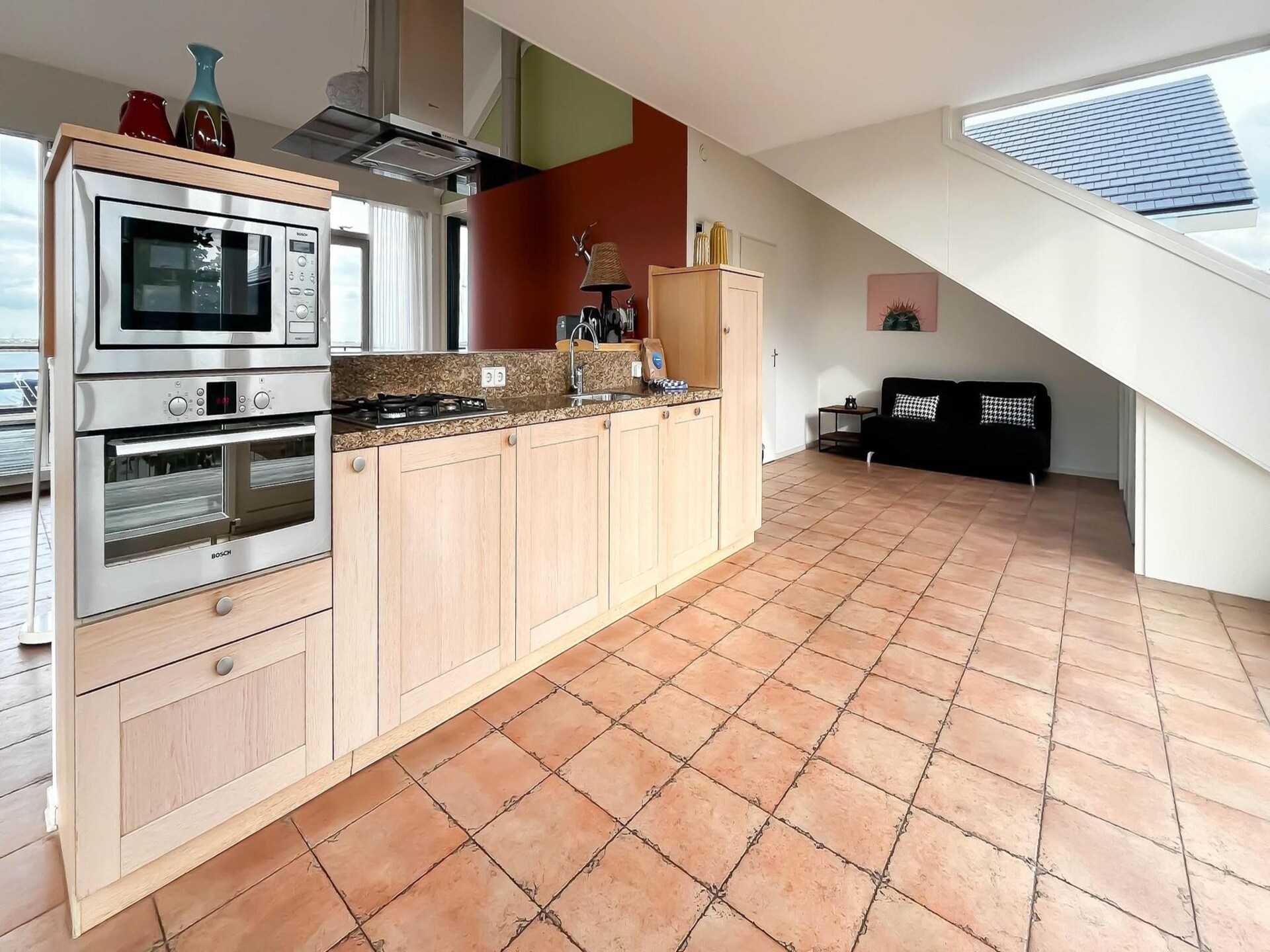 Sterrenzicht: Modern penthouse met panoramisch uitzicht over Uitgeestmeer - foto 3