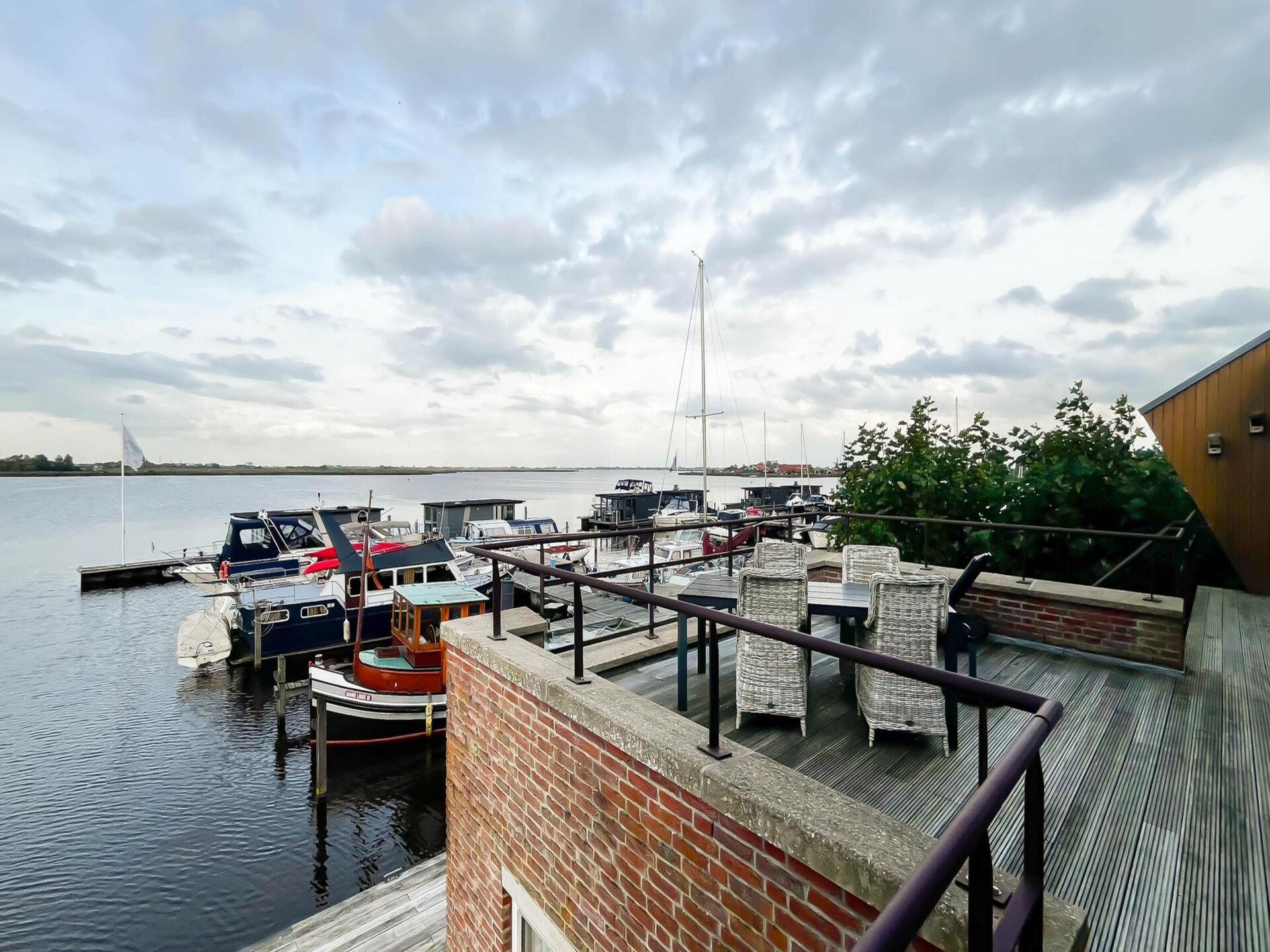 Sterrenzicht: Modern penthouse met panoramisch uitzicht over Uitgeestmeer - foto 17