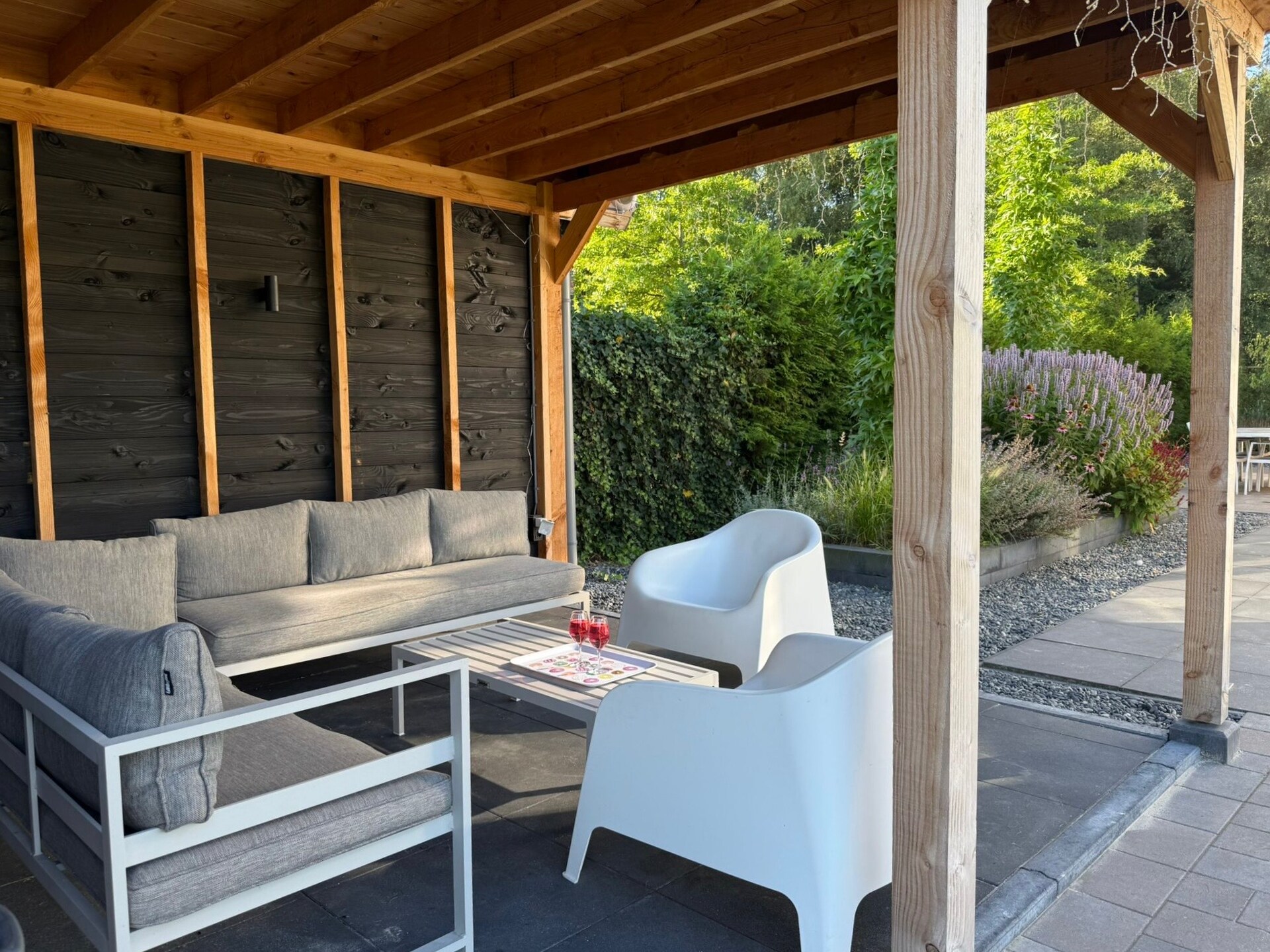Wellnessvilla Torenvalk: privéstrand, sauna en jacuzzi aan recreatiemeer - foto 26