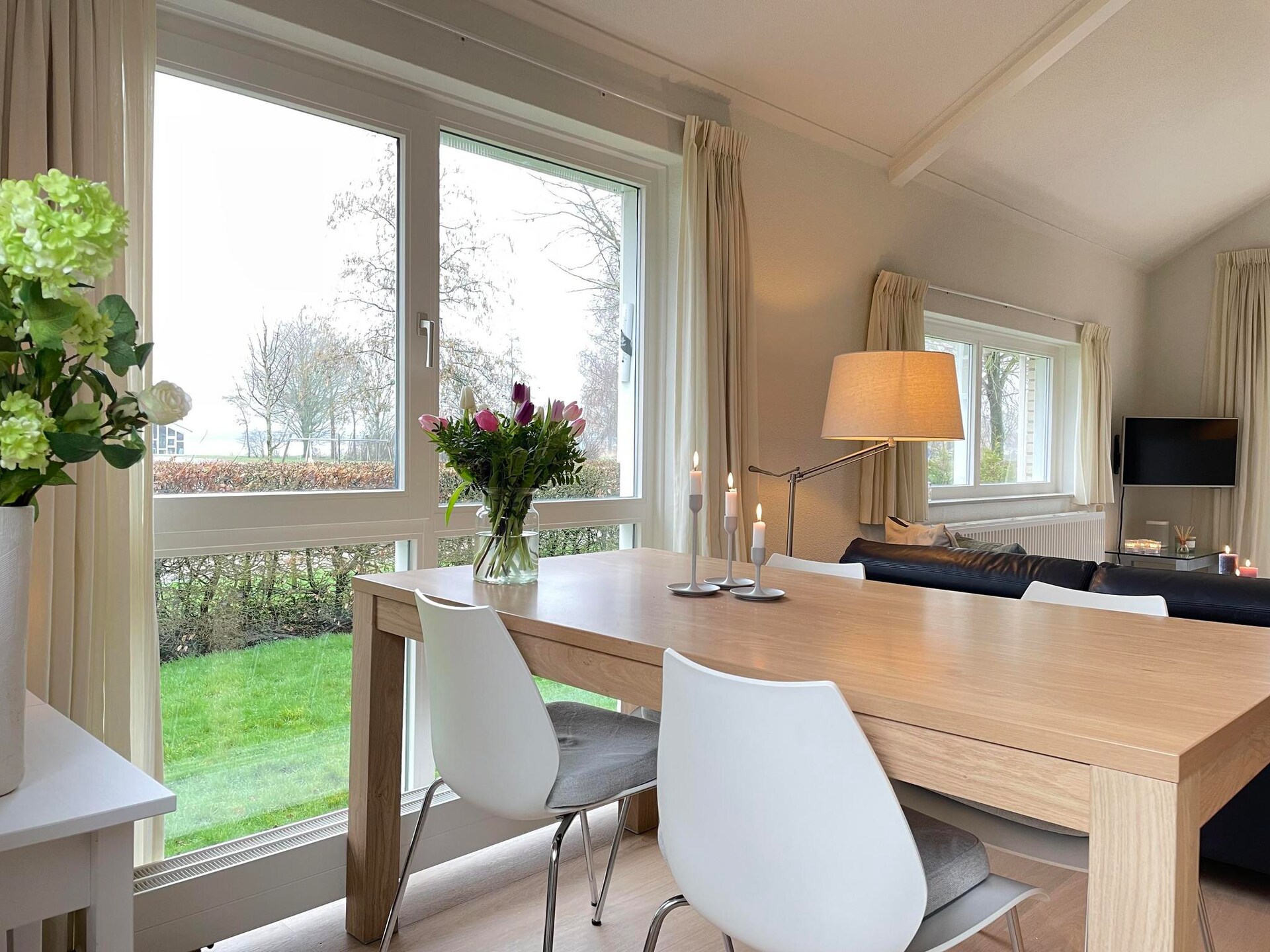 Watervilla de Ijsvogel: Luxe woning met panoramisch uitzicht op de Langweerder Wielen - foto 14