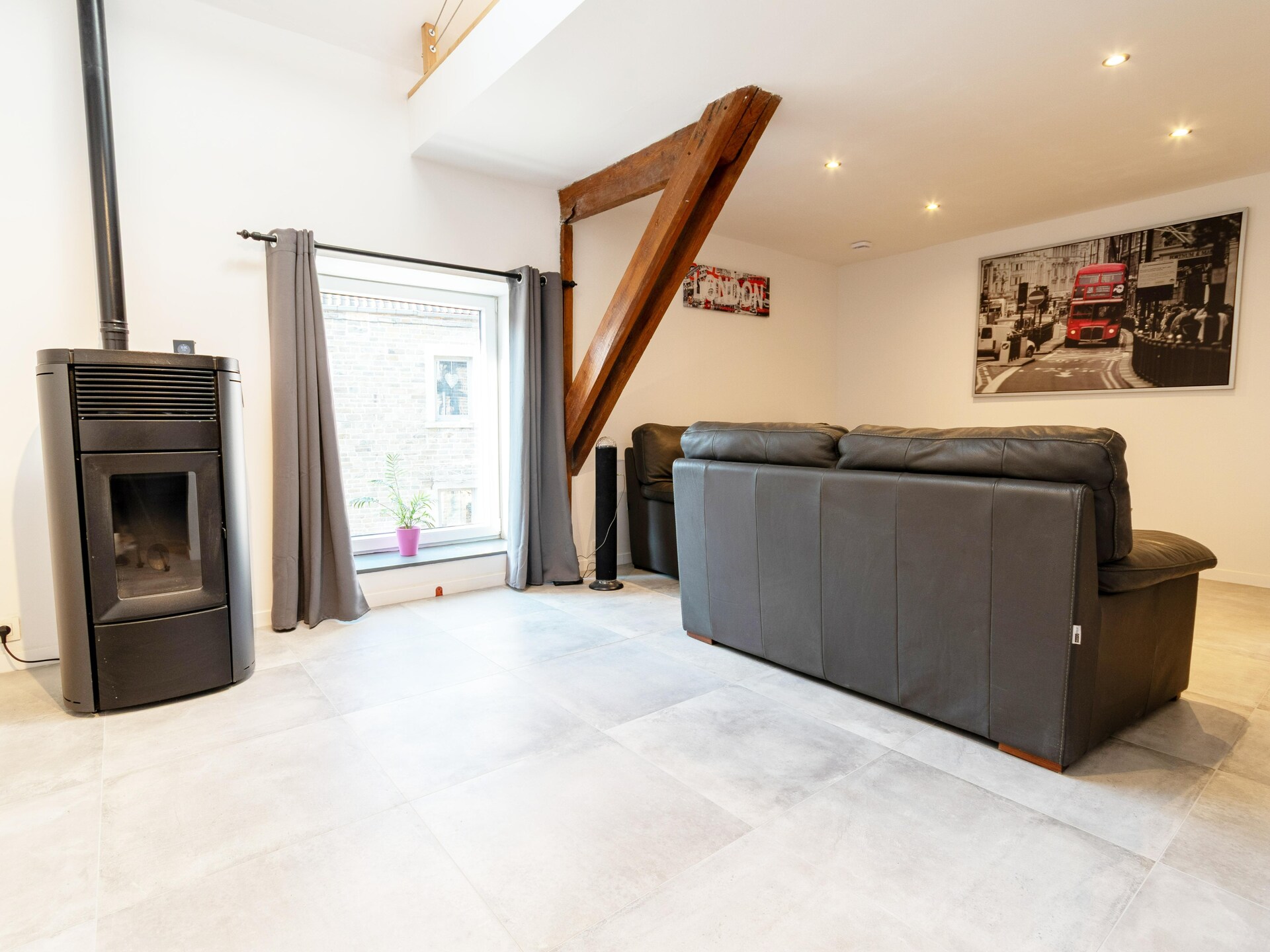 Ruim 6-persoons vakantiehuis met terras in Comblain-au-Pont - foto 15
