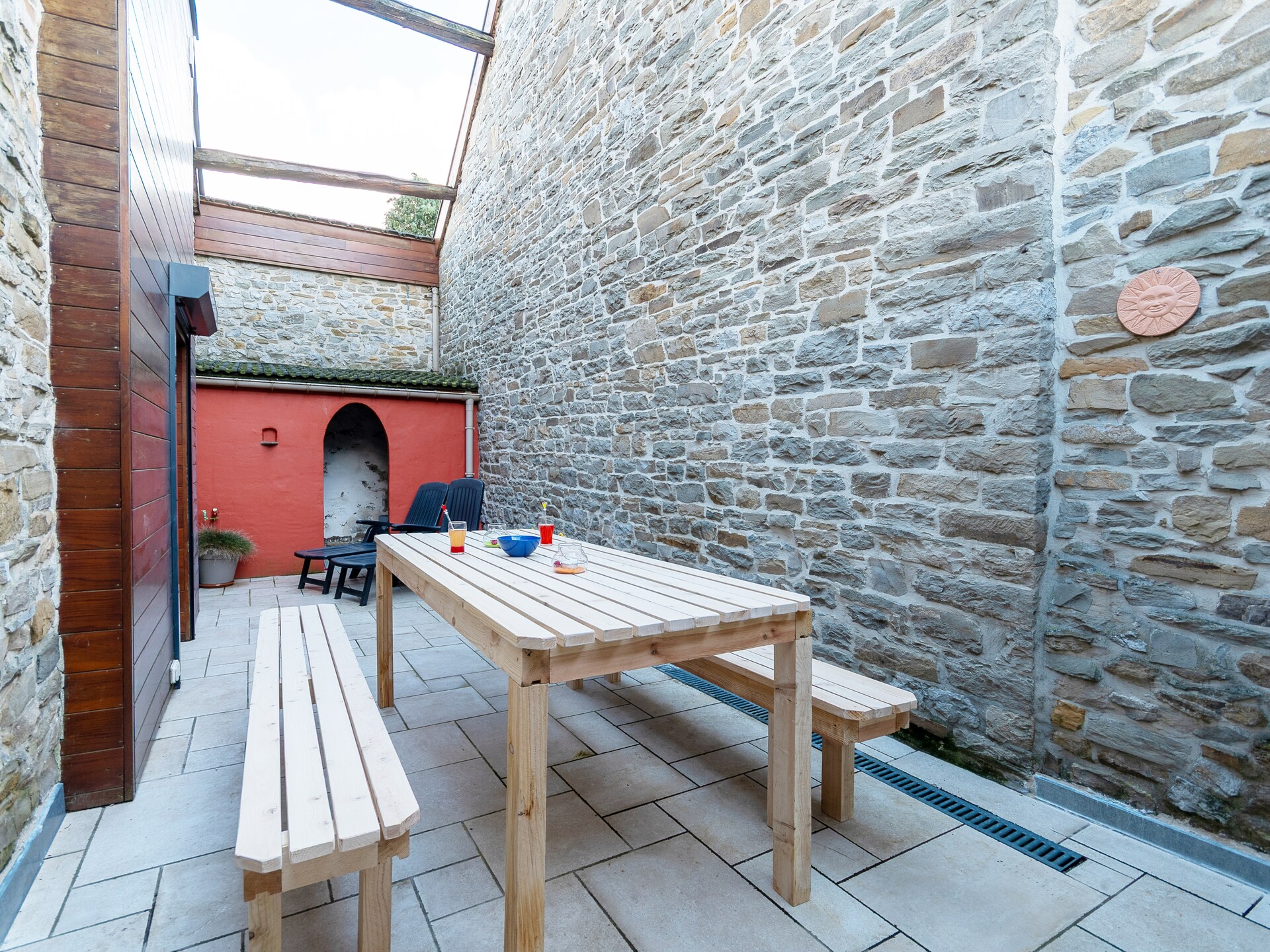 Ruim 6-persoons vakantiehuis met terras in Comblain-au-Pont - foto 10