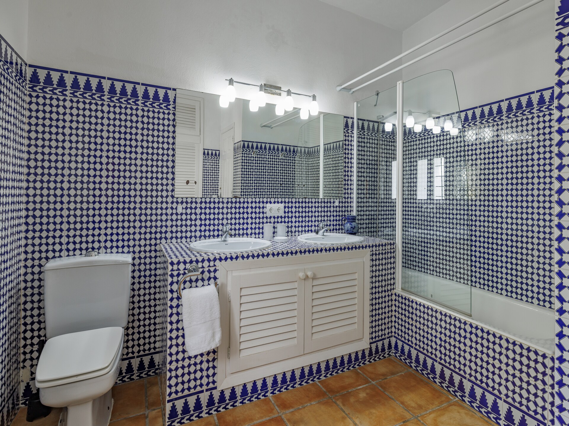 Authentieke Ibiziaanse villa met privézwembad en weids valleizicht in Benimussa - foto 27
